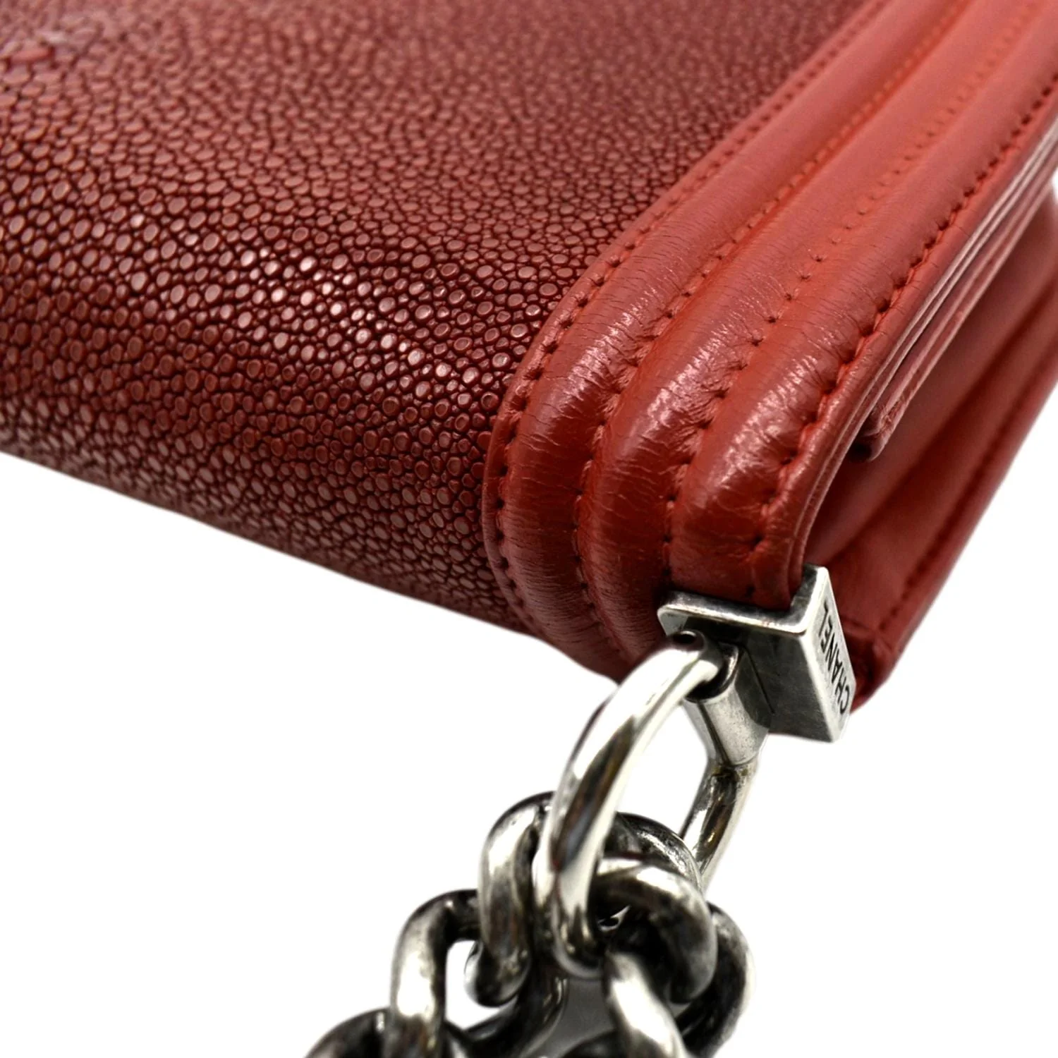 CHANEL Boy Flap with Stingray Leather Shoulder Bag Red - Final Sale - Image 5