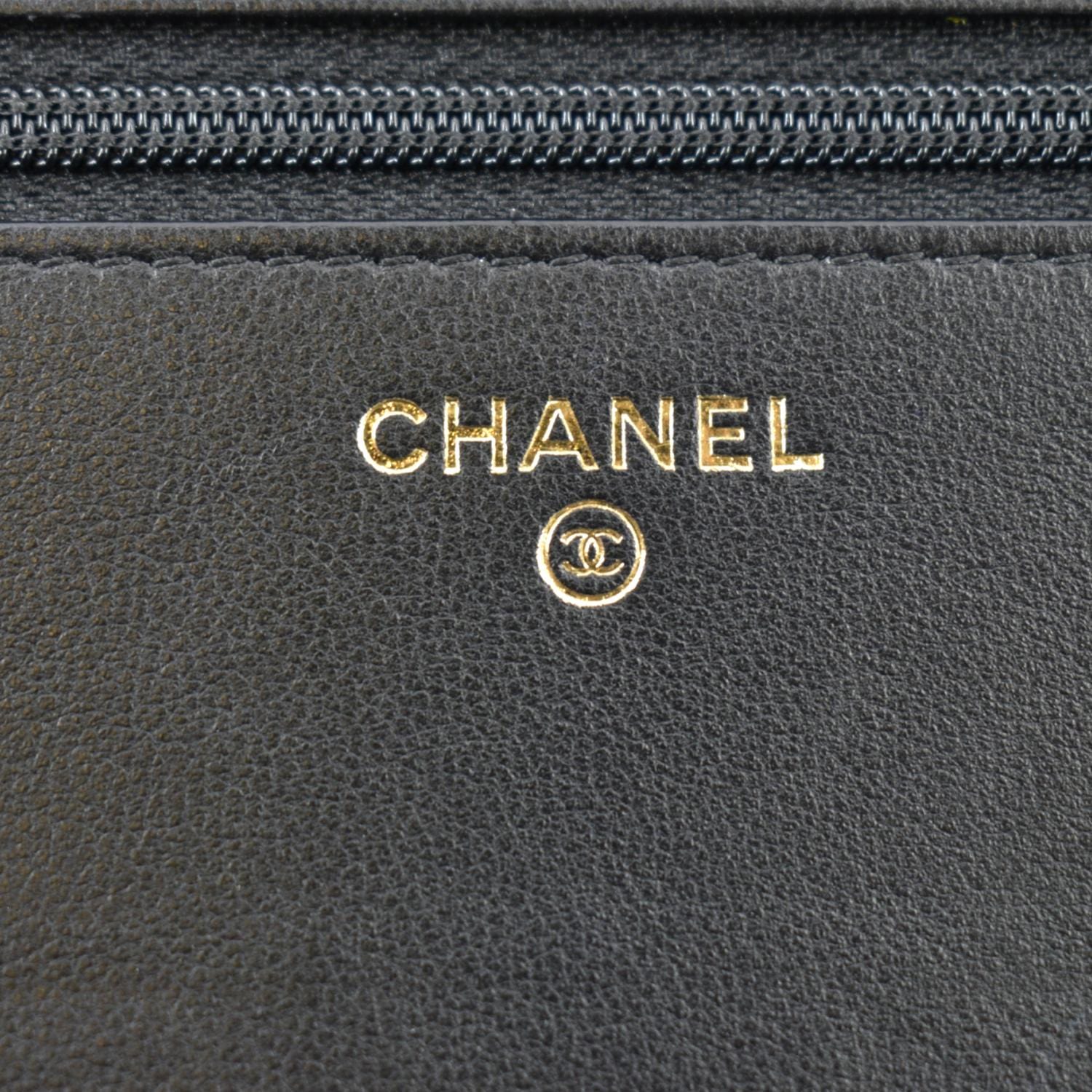 CHANEL Boy Flap Woven Raffia Leather Shoulder Bag Black - Image 13