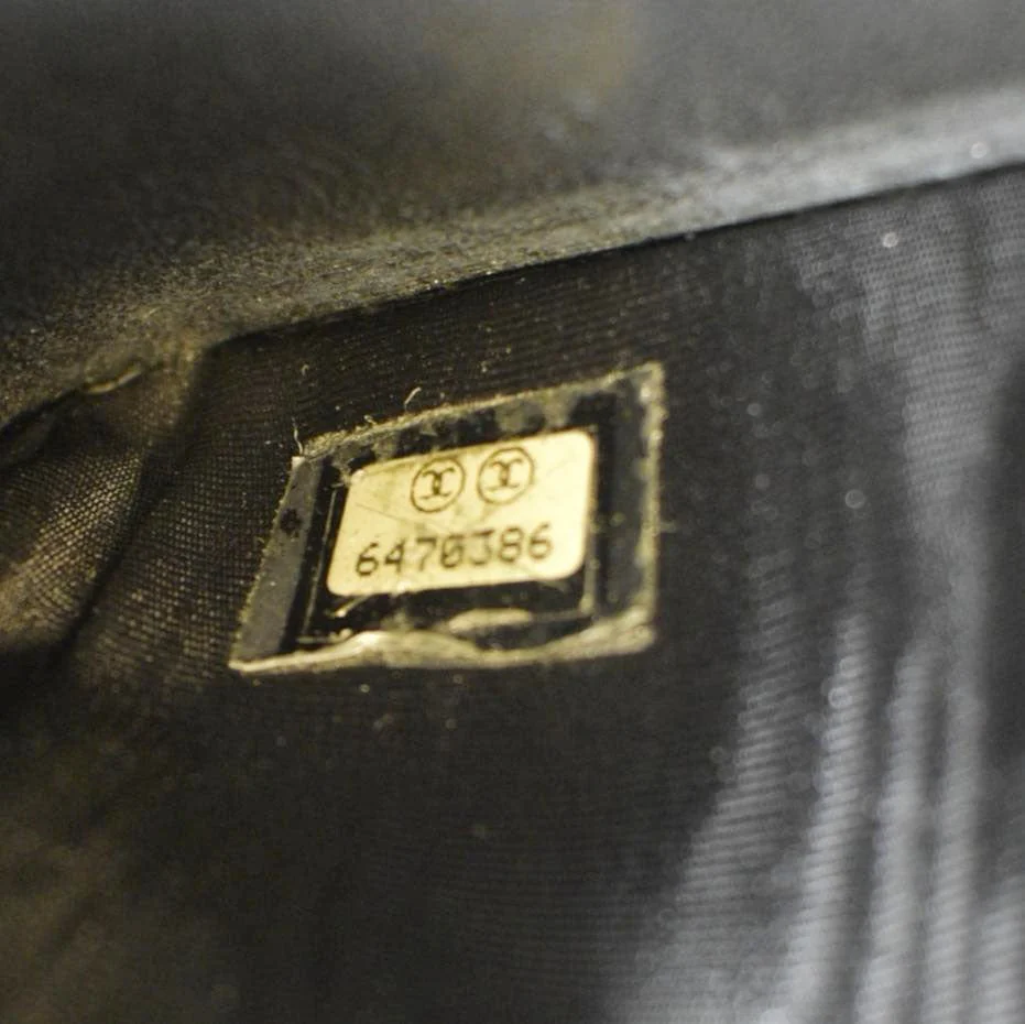 CHANEL Timeless CC Flap Caviar Leather Wallet Black - Image 15