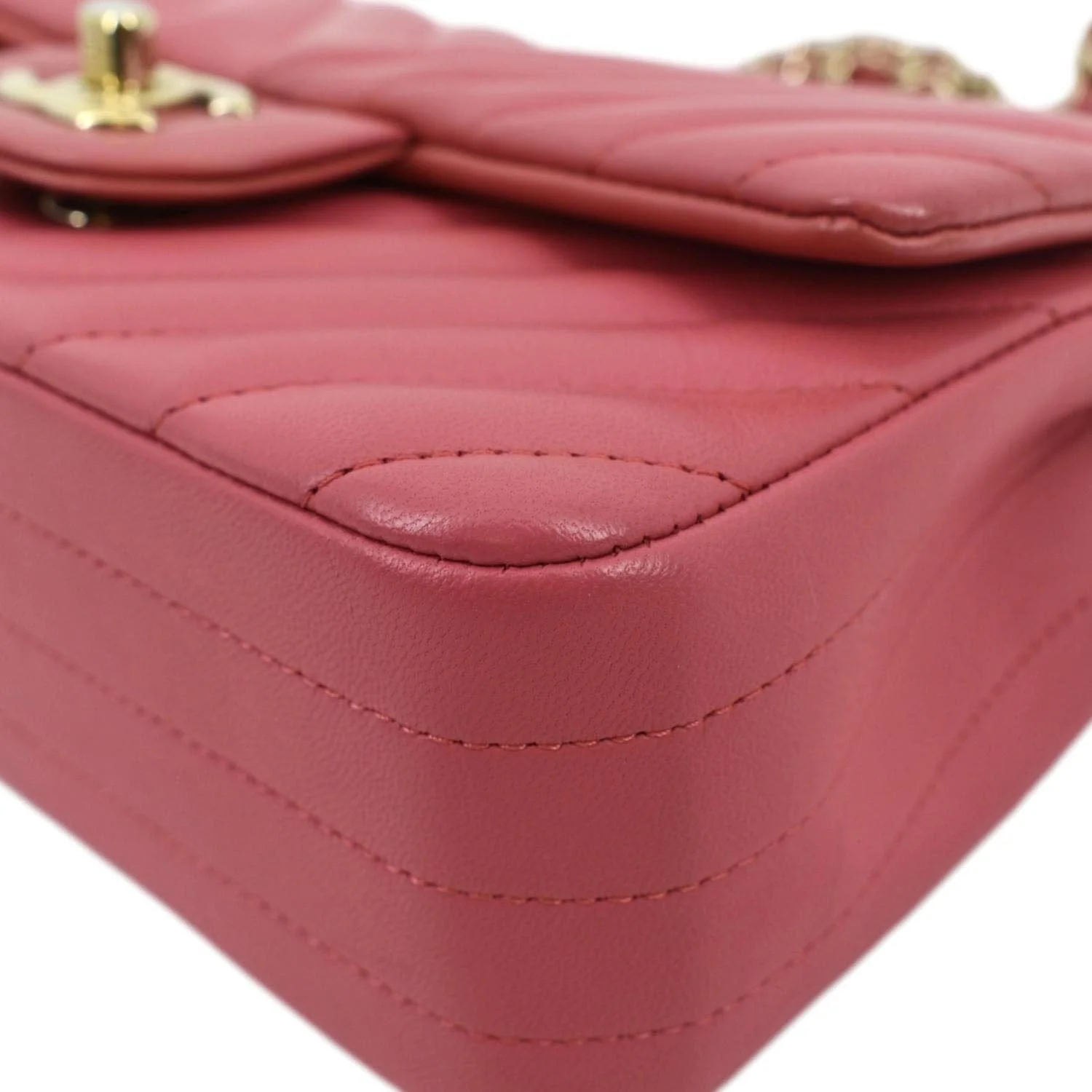 CHANEL Timeless Classic Square Flap Chevron Calfskin Leather Crossbody Bag Pink - Image 8