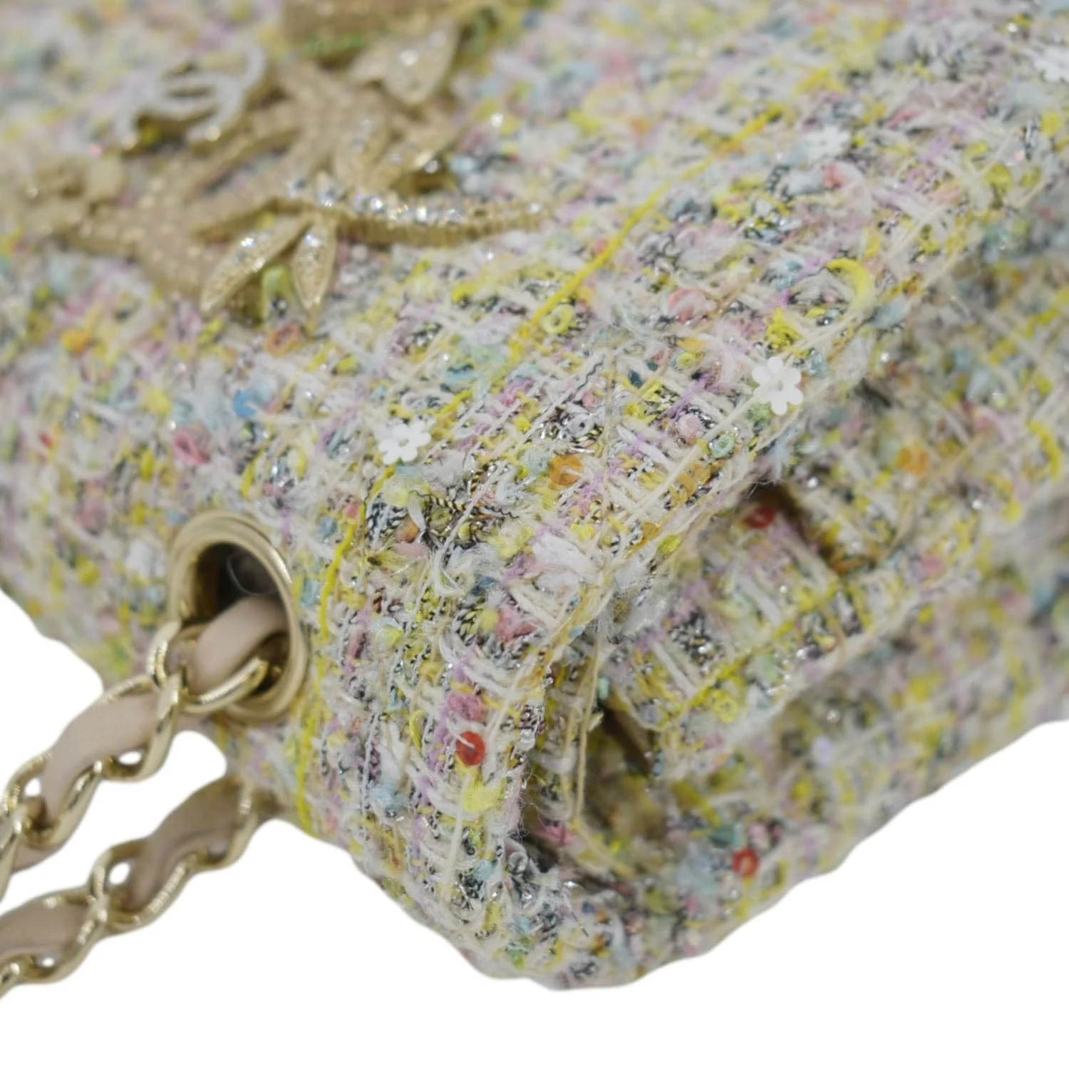 CHANEL Garden Party Flap Medium Tweed Shoulder Bag Pastel - Image 6