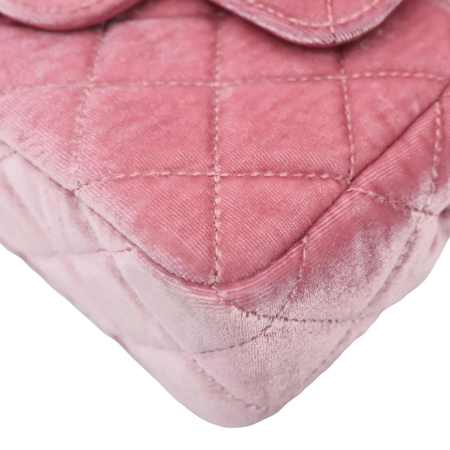 CHANEL Wavy CC Small Velvet Hobo Bag Pink - Image 9