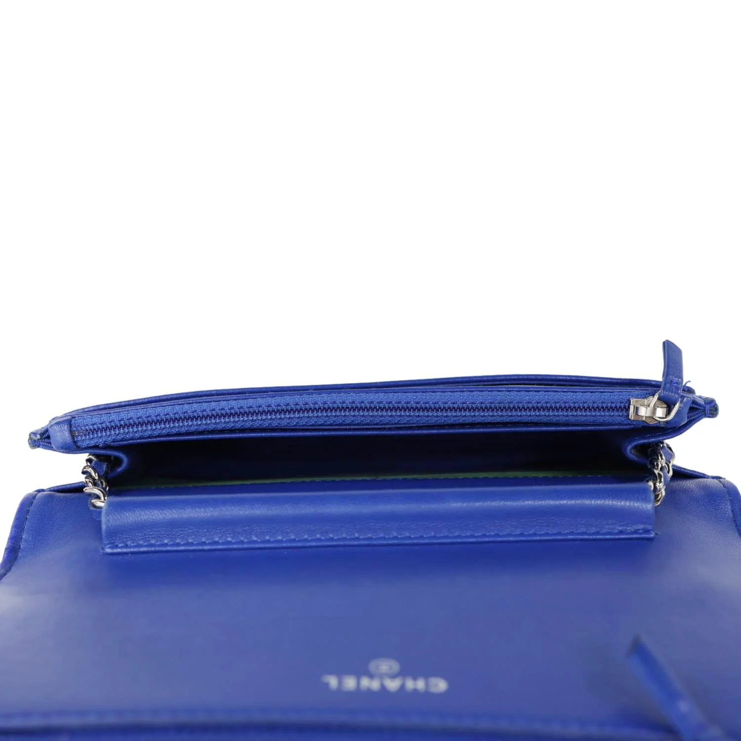 CHANEL Quilted Leather Wallet On Chain Blue - Image 12