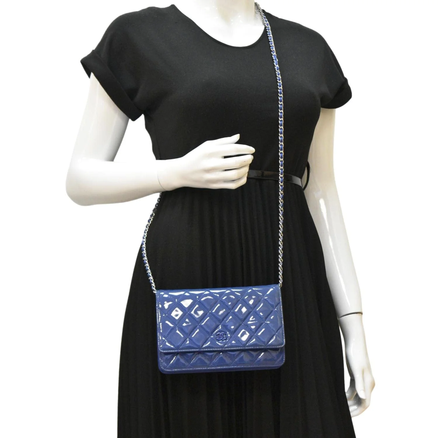 CHANEL WOC Quilted Patent Leather Crossbody Bag Blue - Image 2