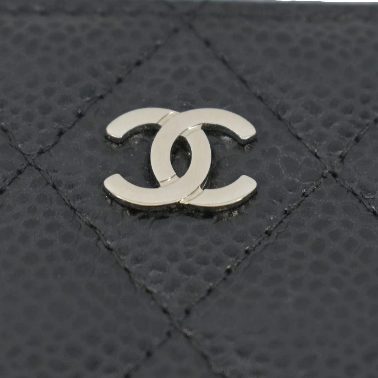 CHANEL Zip Around small Quilted Caviar Leather Wallet Black - Image 10