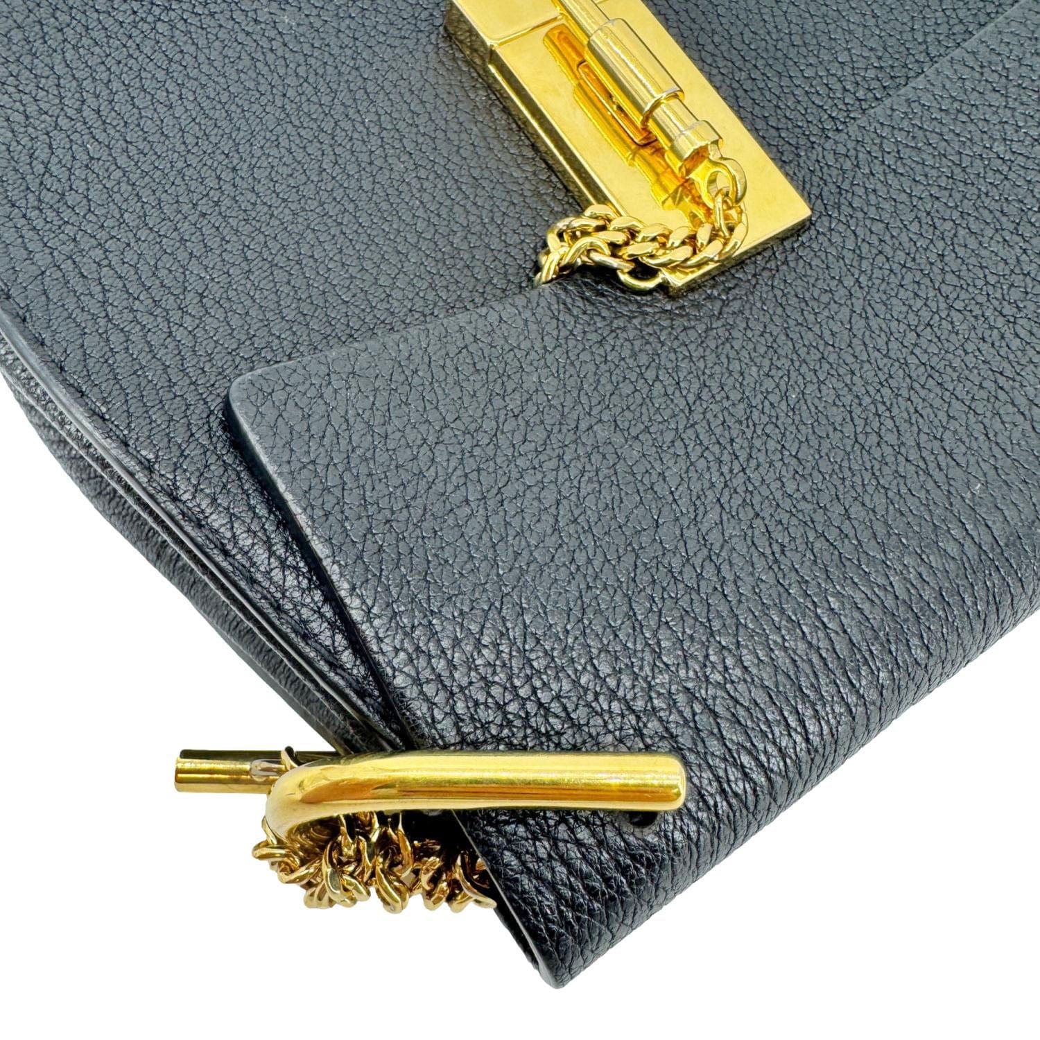 CHLOE Drew Mini Grained Leather Crossbody Bag Black - Image 10