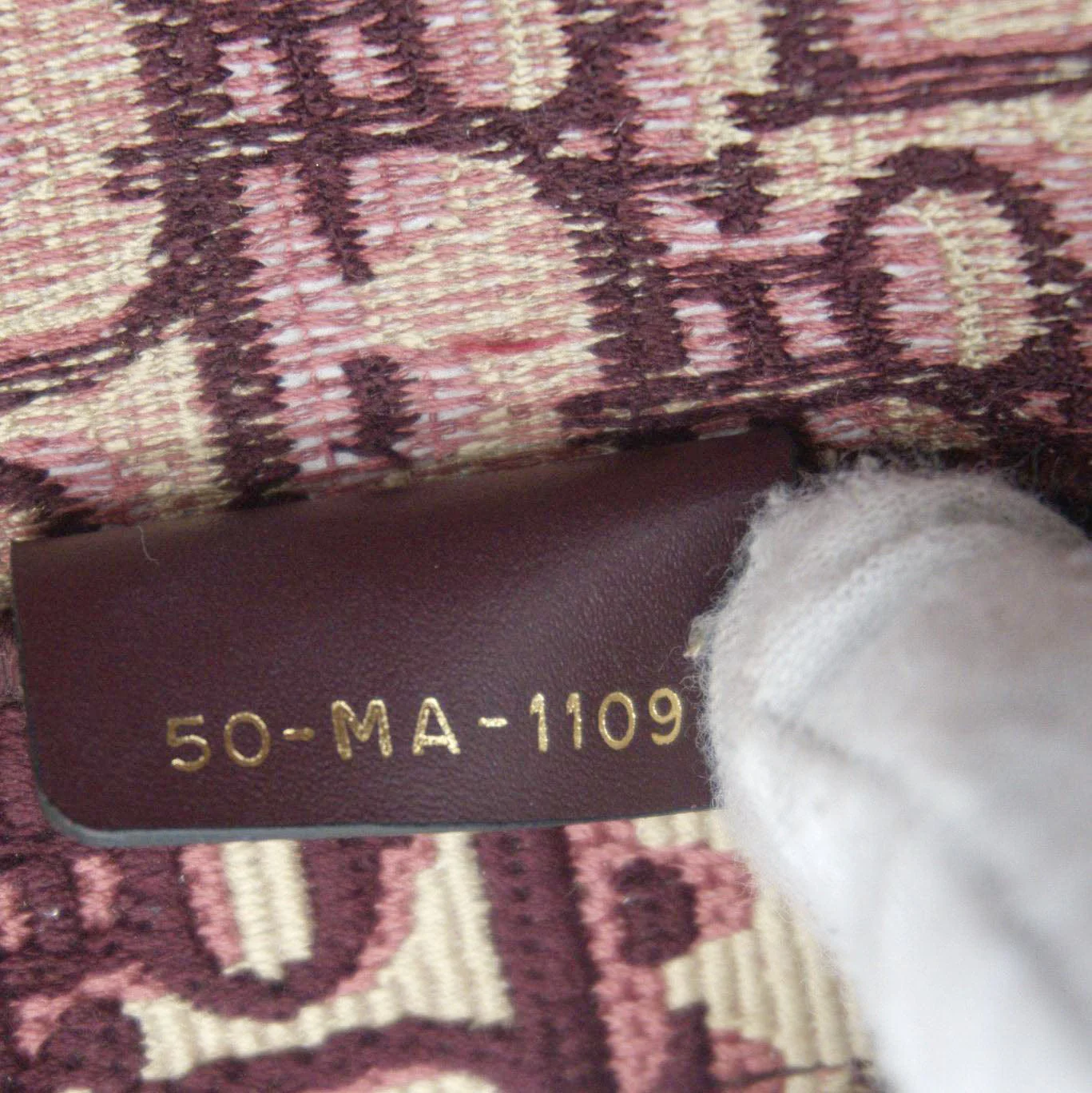 CHRISTIAN DIOR Book Medium Oblique Embroidery Tote Bag Burgundy - Image 12