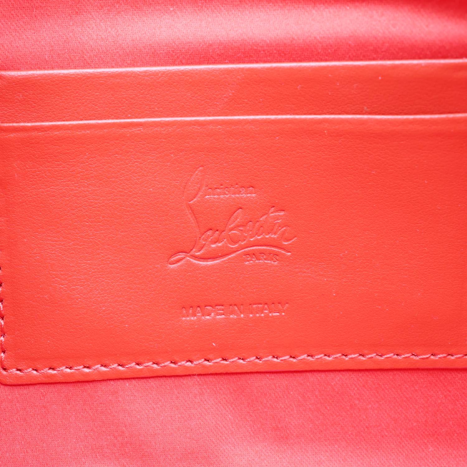 CHRISTIAN LOUBOUTIN Loubila Patent Velour Chain Clutch Black - Image 12