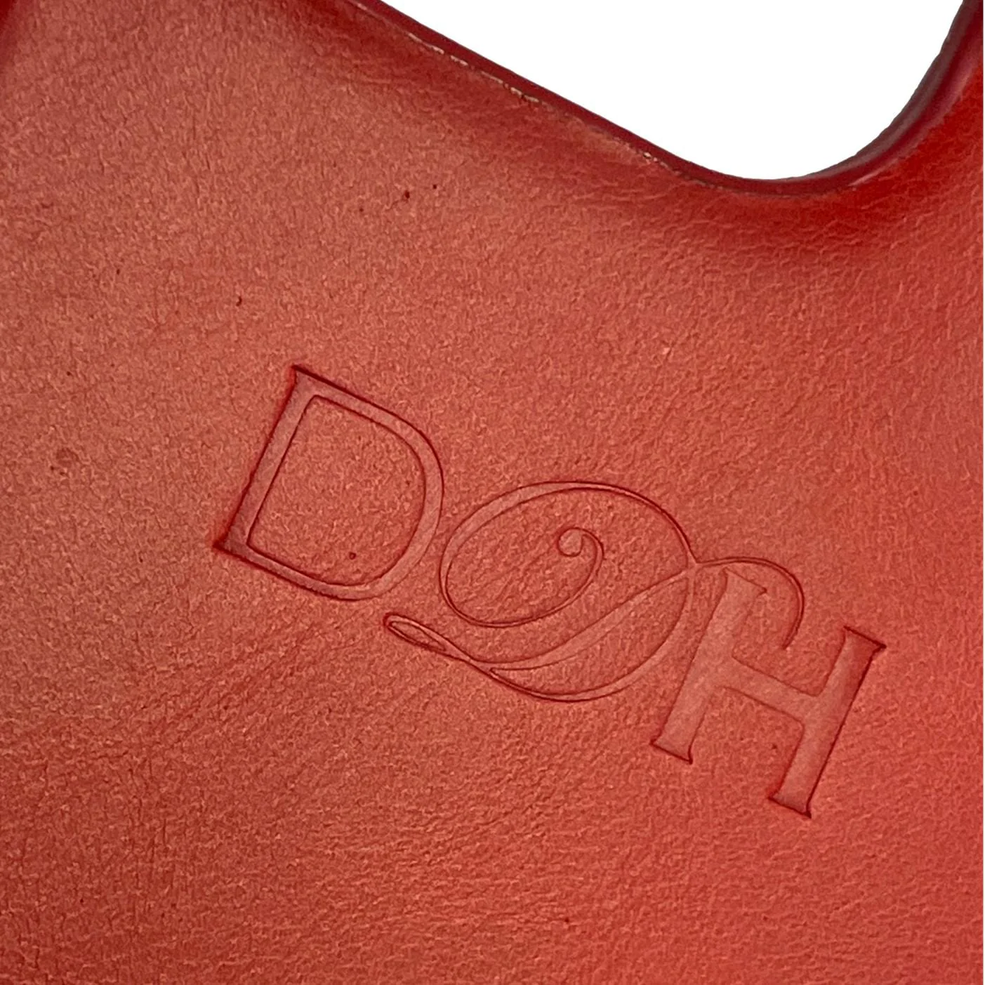 Dallas Designer Handbags Leather iPhone 15 Pro MagSafe Phone Case Reddish Brown - Image 8