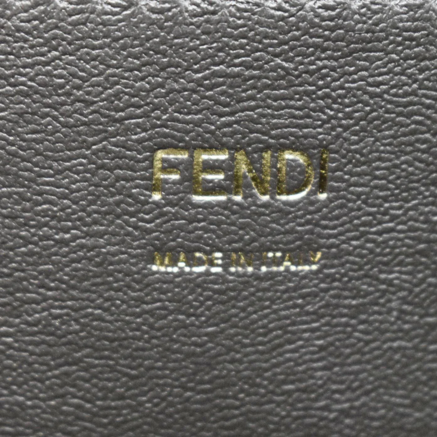 FENDI Karligraphy Pocket Vitello King Nubuck Leather Shoulder Bag Red - Image 11