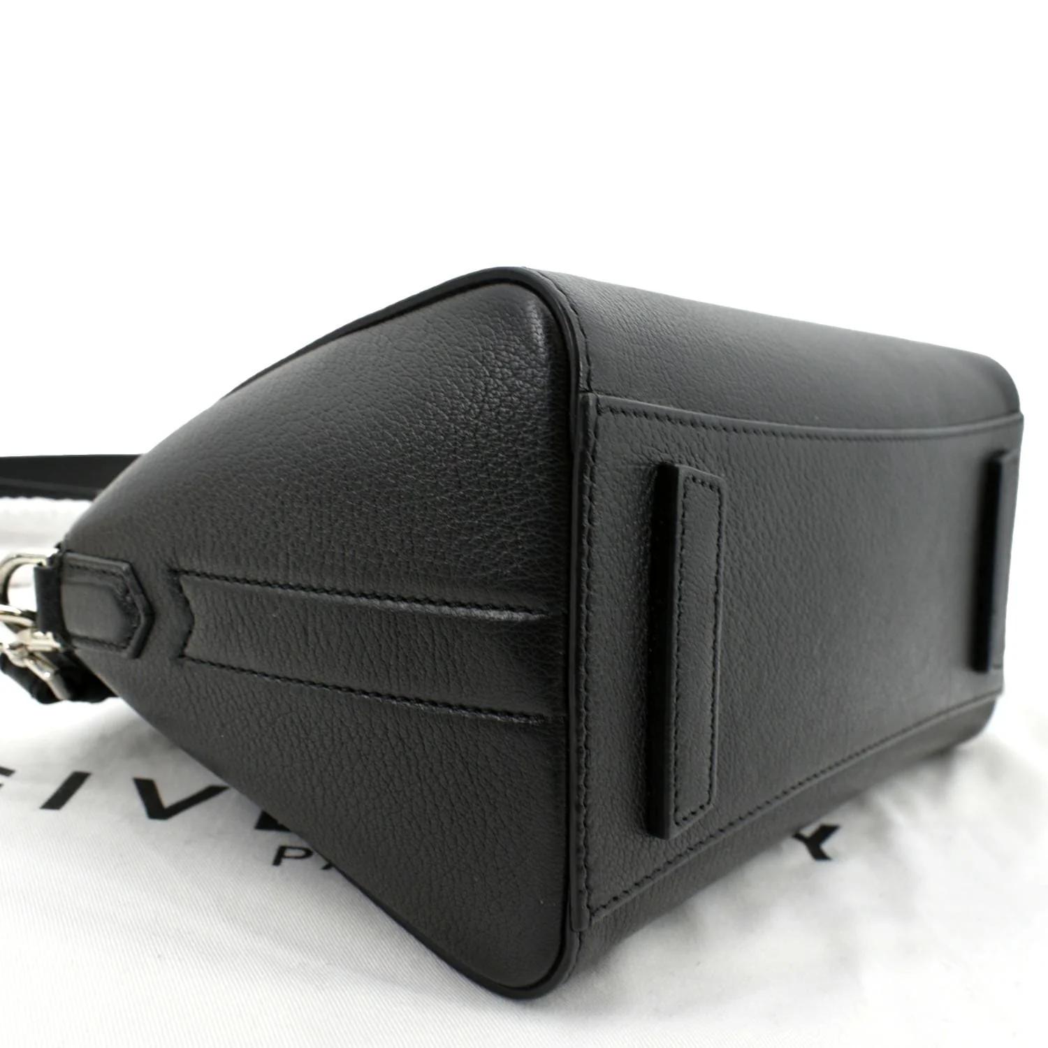GIVENCHY Antigona Mini Leather Shoulder Bag Black - Image 9
