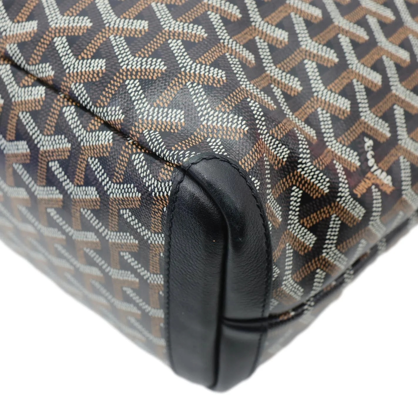 GOYARD Artois PM Chevron Print Coated Canvas Tote Bag Black - Image 9