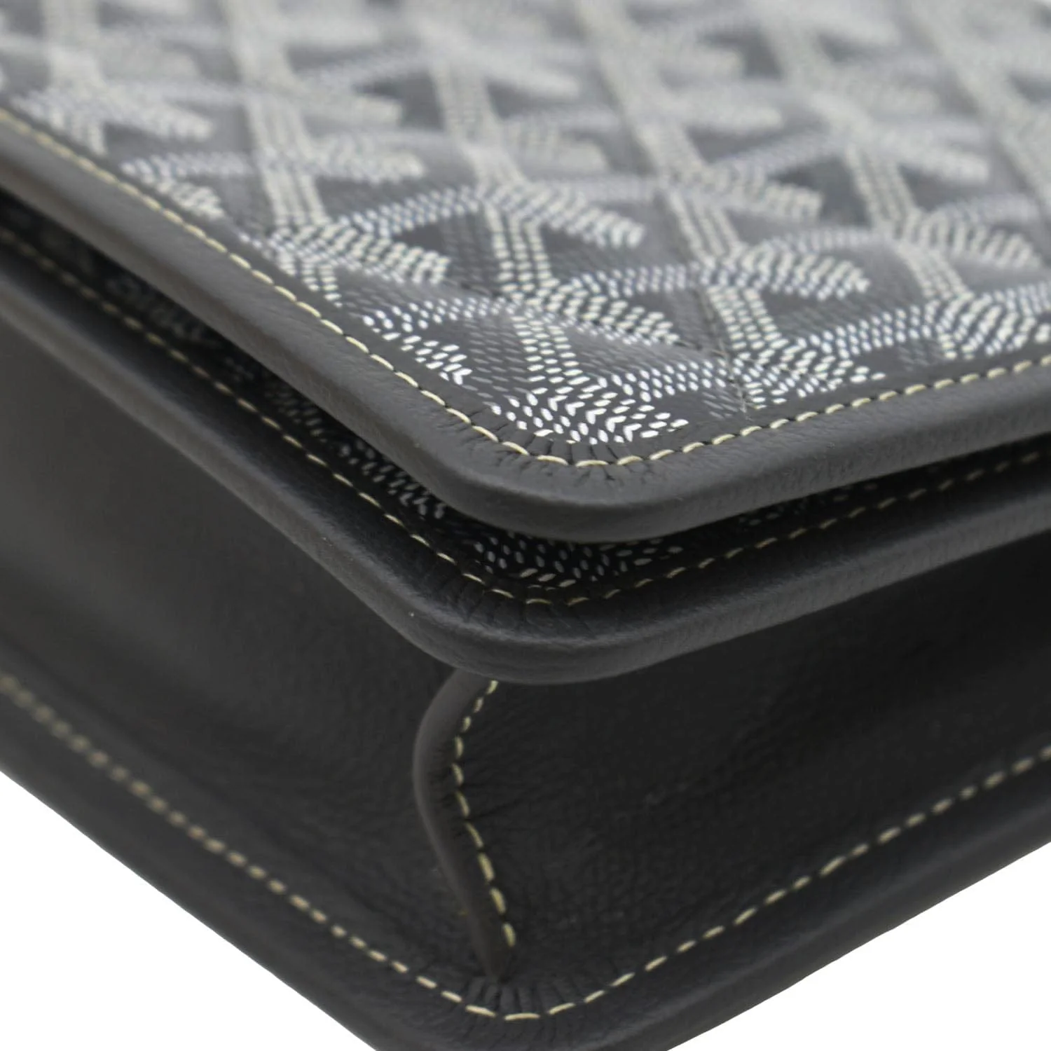 GOYARD Alexandre III Canvas Messenger Bag Black - Image 8