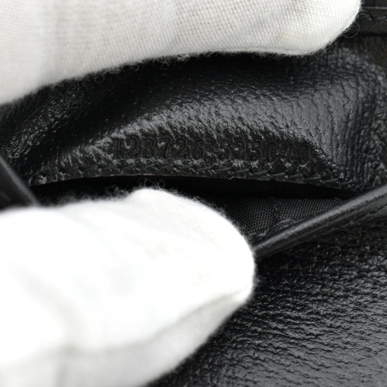 GUCCI Bi-Fold Leather Wallet Black 428726 - Image 6