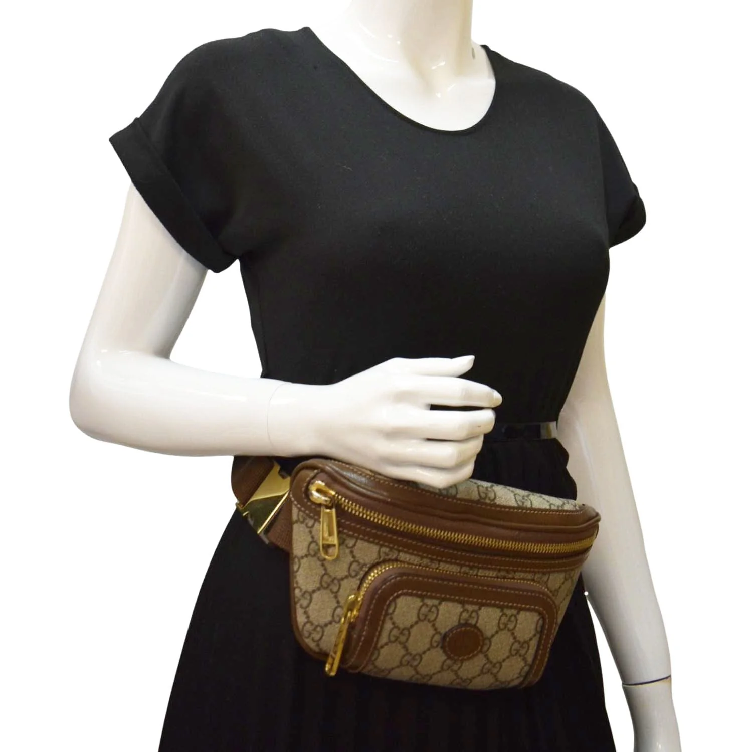 GUCCI Interlocking G Supreme Canvas Belt Bag Beige 682933 - Image 2