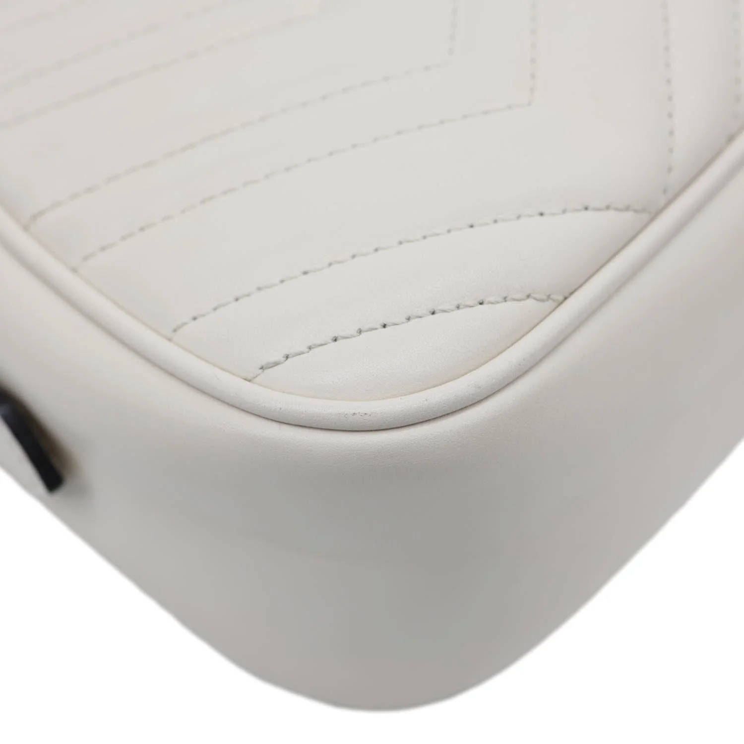 GUCCI GG Marmont Small Matelasse Chevron Leather Camera Bag White 447632 - Image 8