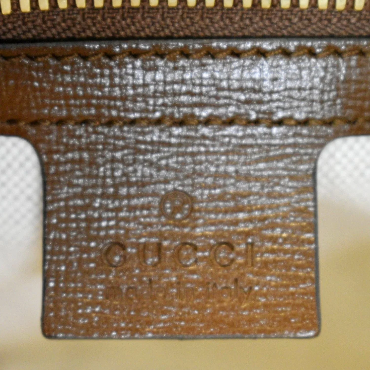 GUCCI Fake/Not GG Supreme Canvas Belt Bag Beige 602695 - Image 14