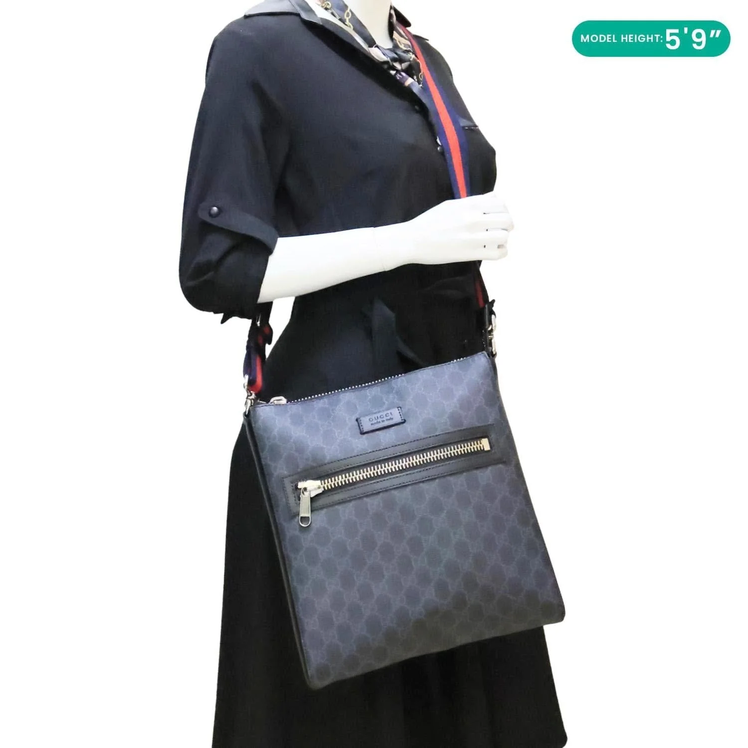 GUCCI GG Supreme Canvas Messenger Bag Black 474137 - Image 2