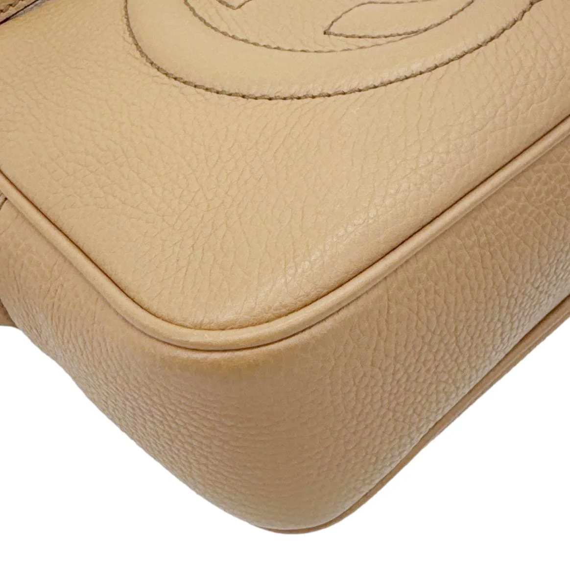 GUCCI Soho Disco Leather Camera Crossbody Bag Beige 308864 - Image 6