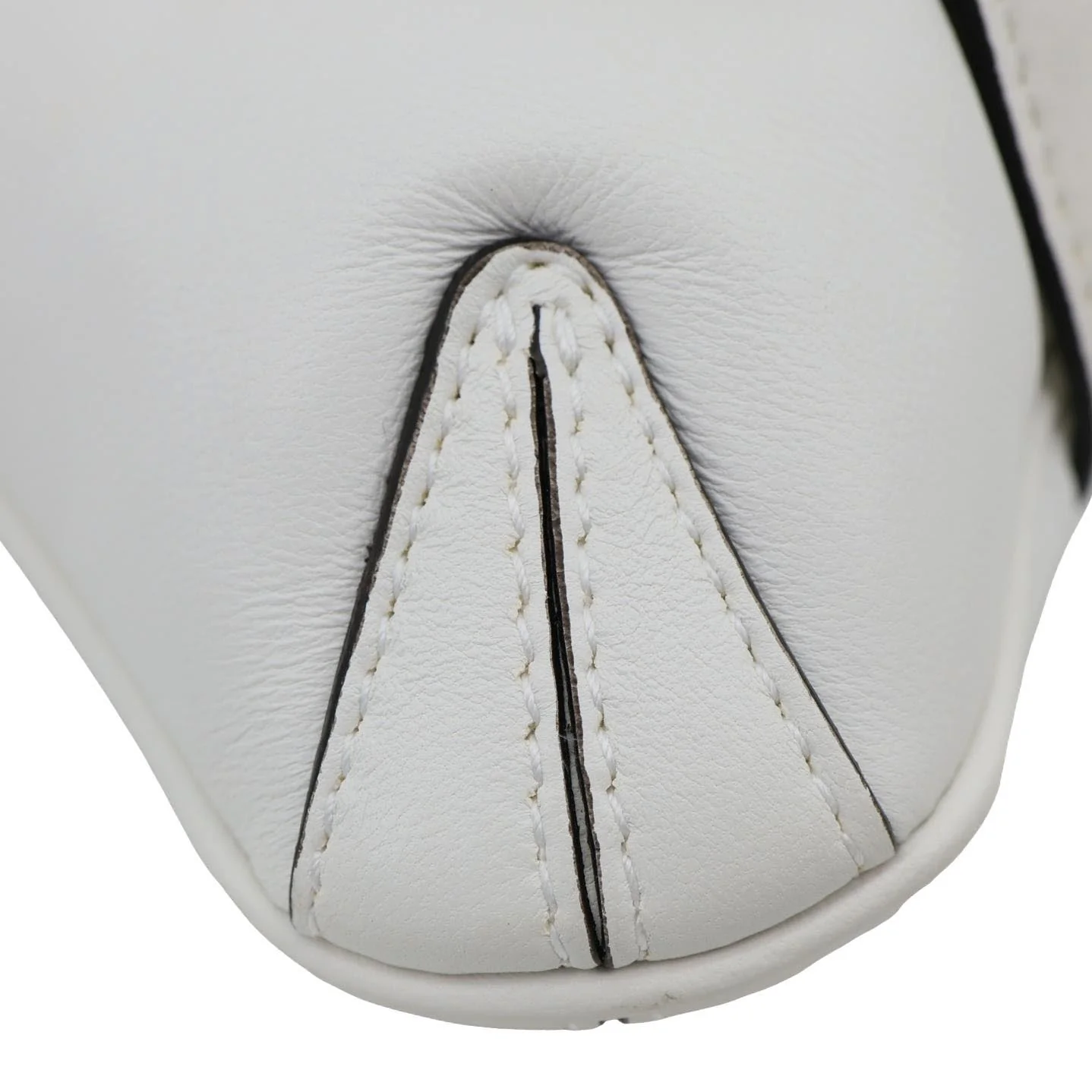 GUCCI Horsebit Quilted Lambskin Leather Chain Shoulder Bag White 764339 - Image 11
