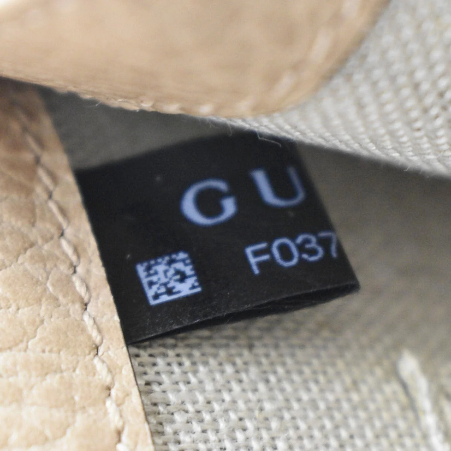 GUCCI Interlocking G Calfskin Leather Shoulder Bag Beige 510304 - Image 13