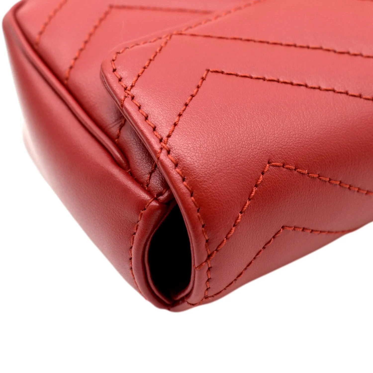 GUCCI GG Marmont Super Mini Matelasse Leather Crossbody Bag Red 476433 - Image 8
