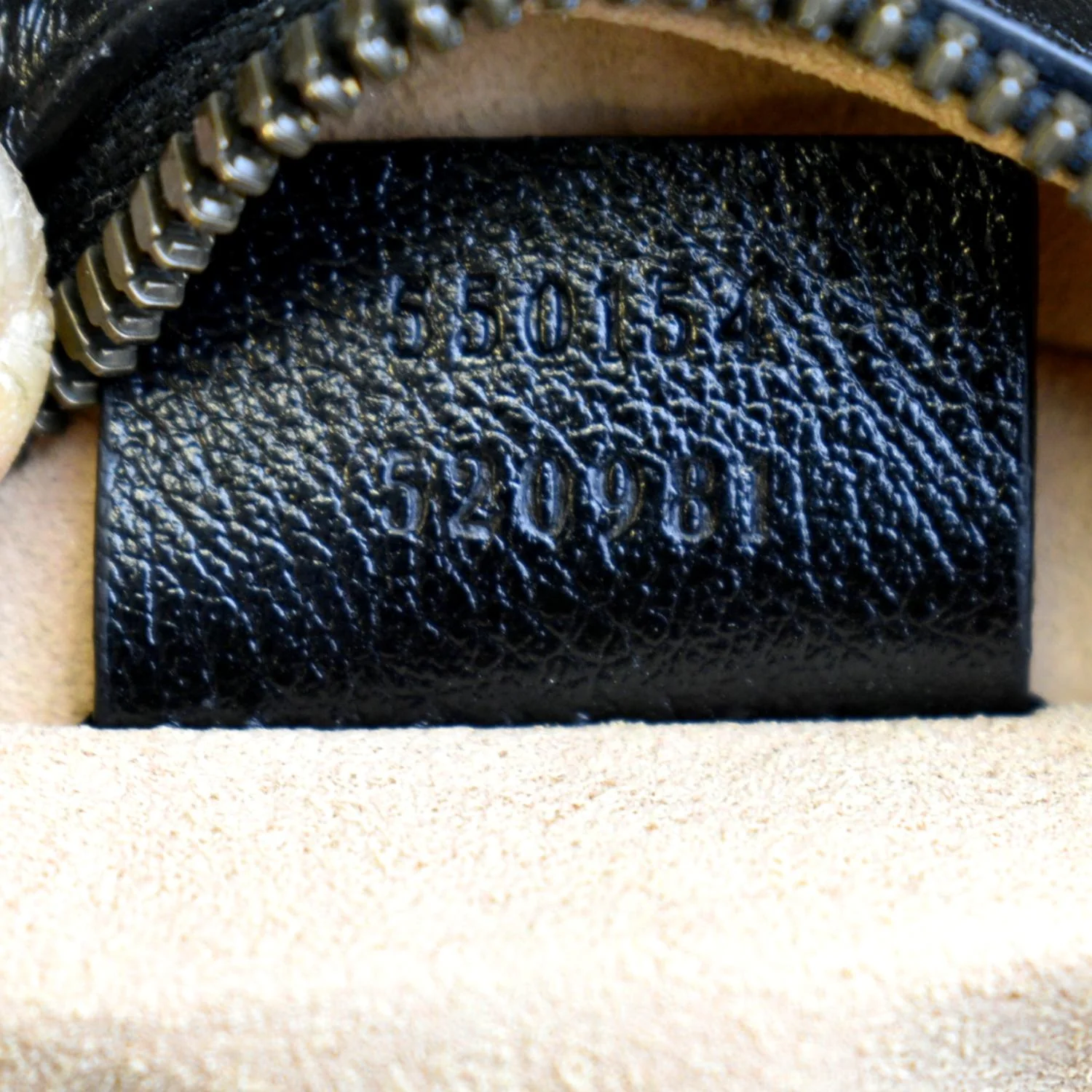 GUCCI GG Marmont Mini Round Leather Crossbody Bag Black 550154 - Image 14