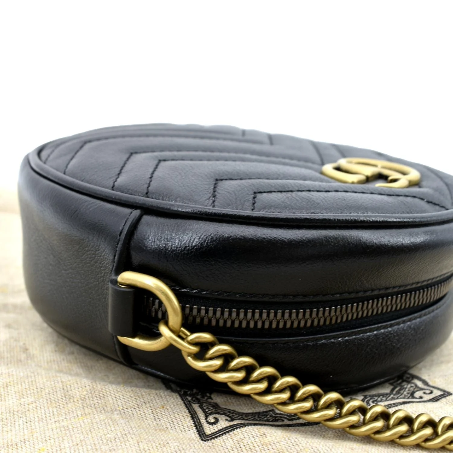 GUCCI GG Marmont Mini Round Leather Crossbody Bag Black 550154 - Image 6