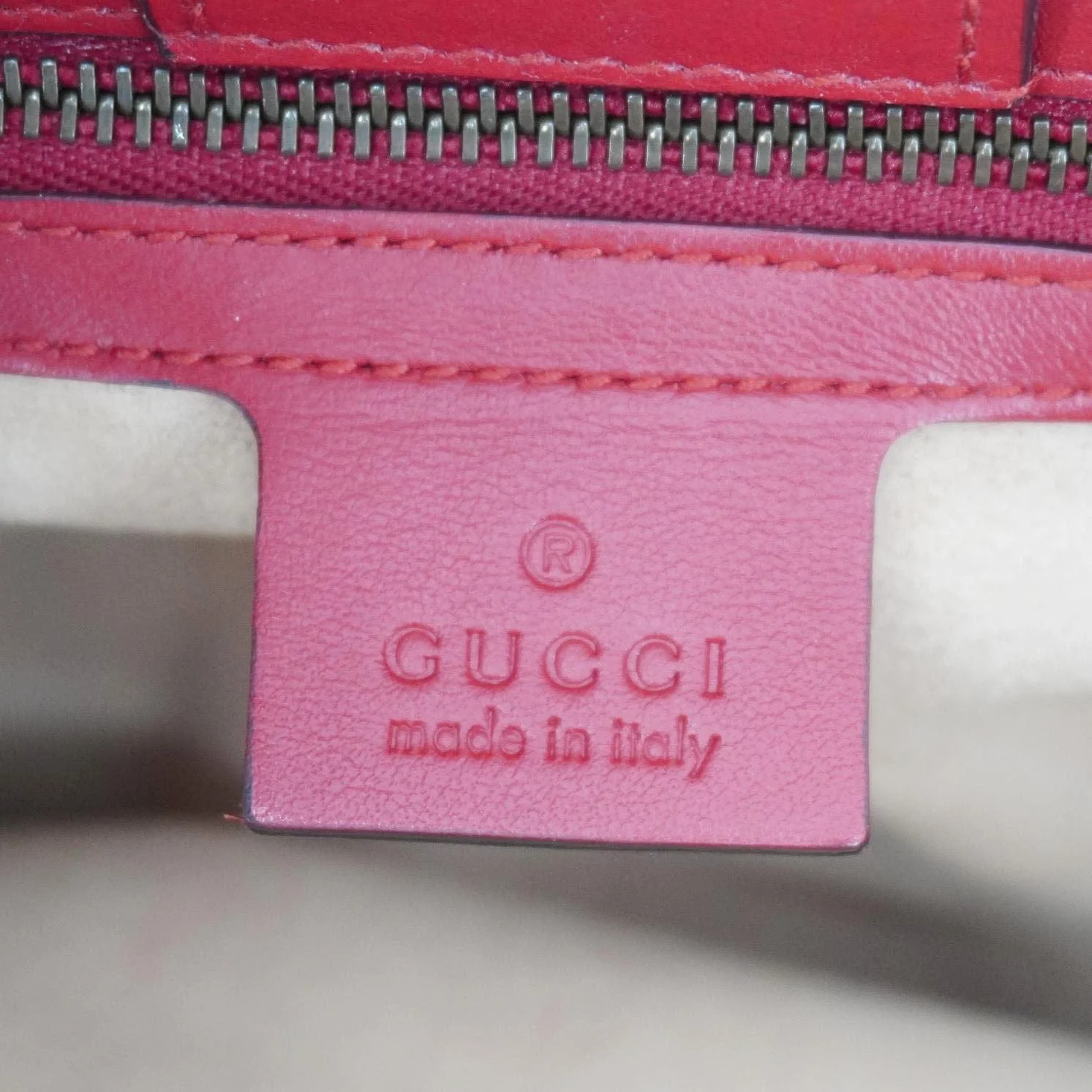 GUCCI GG Marmont Calfskin Matelasse Leather Shoulder Bag Red 448054 - Image 18