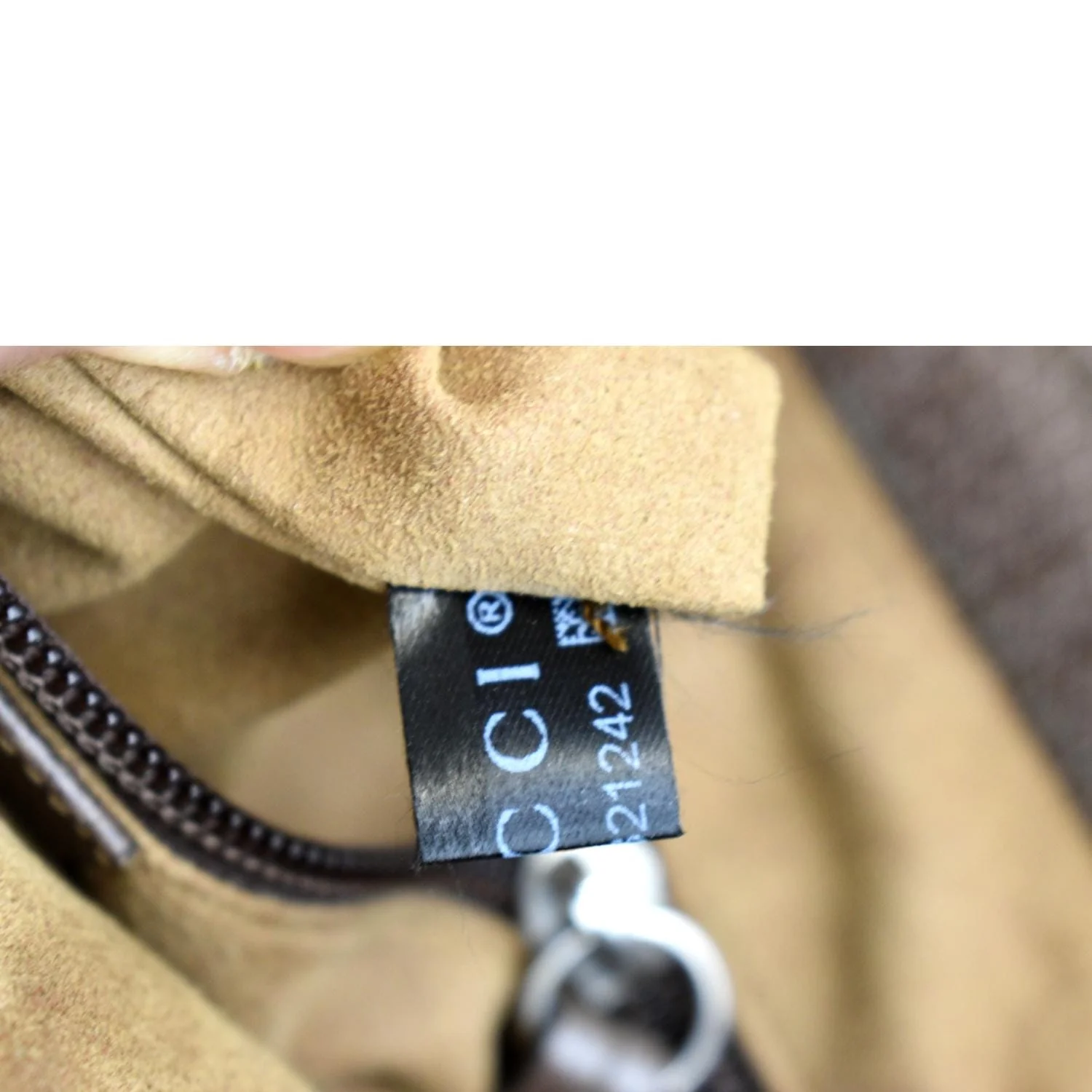 GUCCI Courrier Zip GG Supreme Canvas Messenger Bag Beige 406408 - Image 14