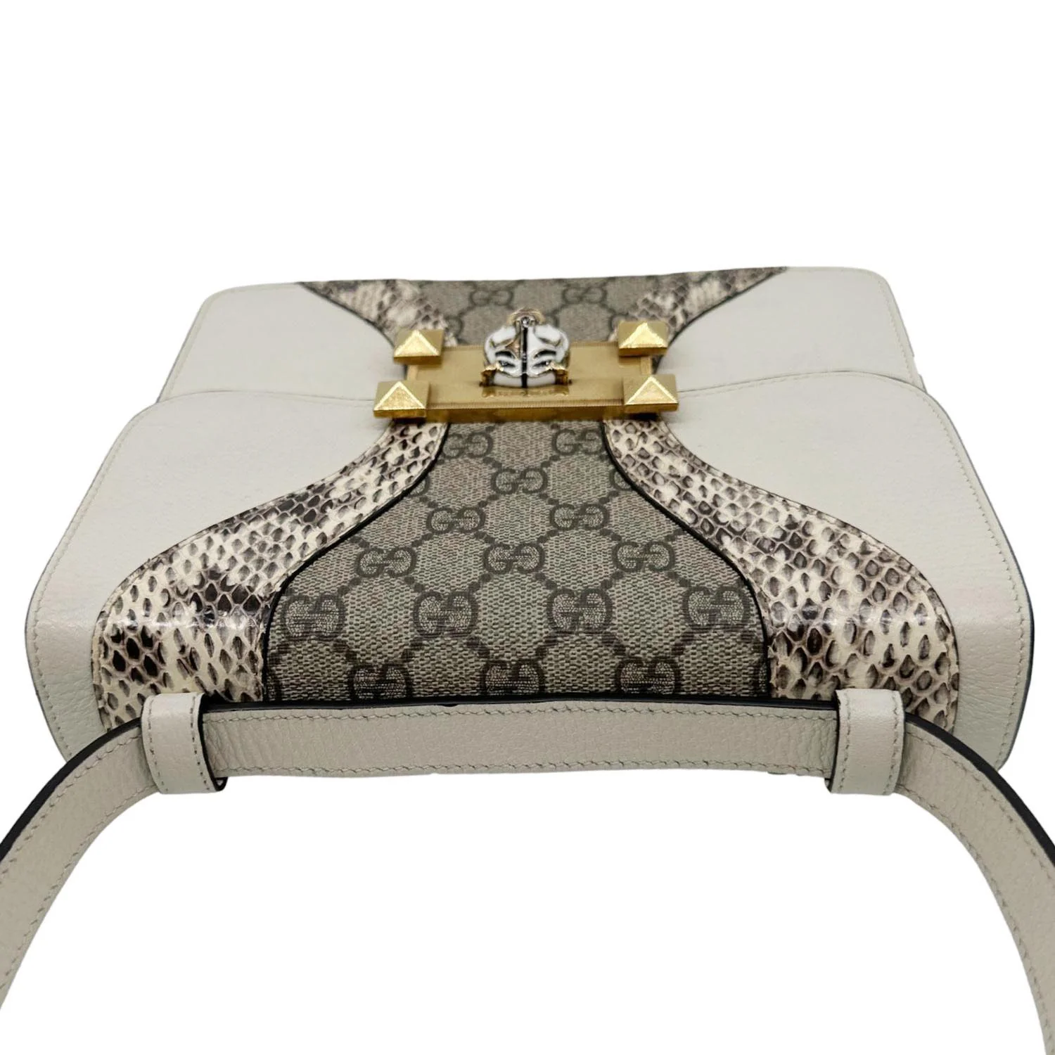GUCCI Osiride GG Supreme Canvas Shoulder Bag Gold 497995 - Image 4