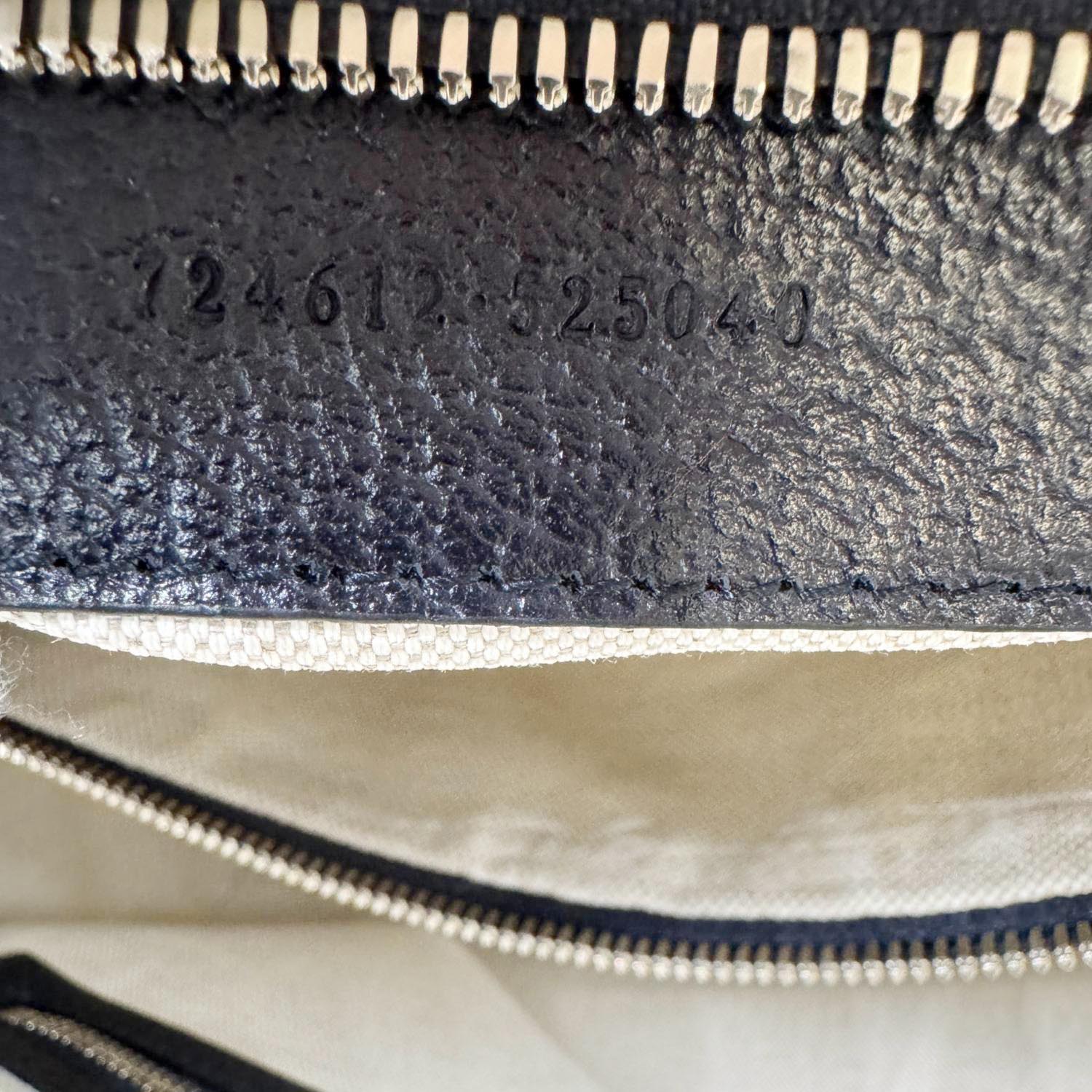 GUCCI Savoy Large GG Supreme Canvas Duffle Bag Navy Blue 724612 - Image 17