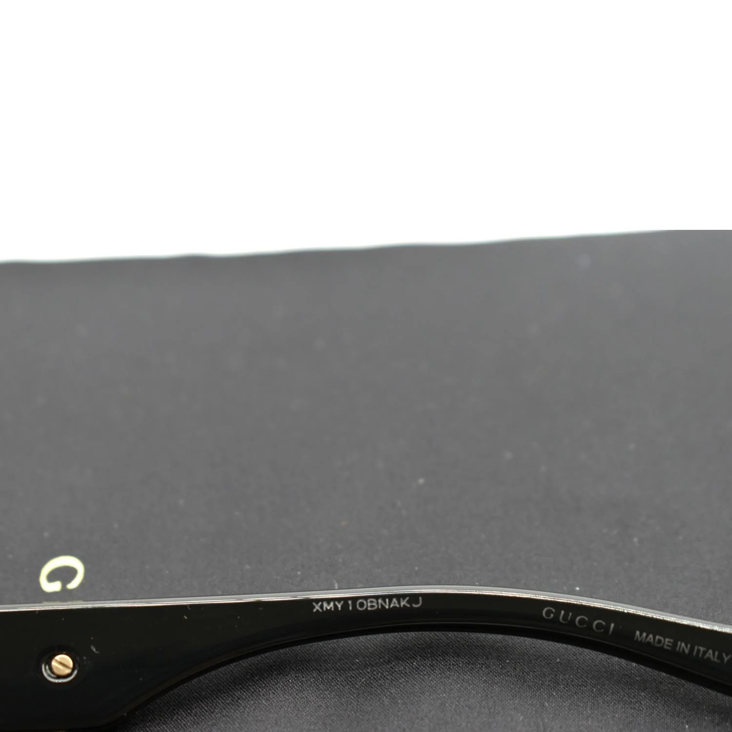 GUCCI GG0900S 001 Black Sunglasses Grey Mirrored Lens - Image 6