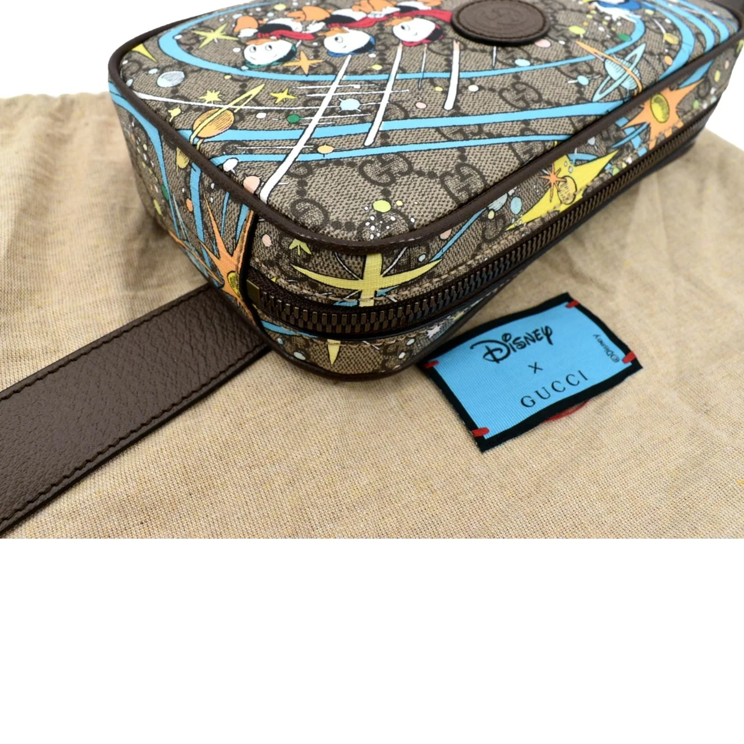 GUCCI xDisney GG Supreme Canvas Belt Bag Beige 602695 - Image 6