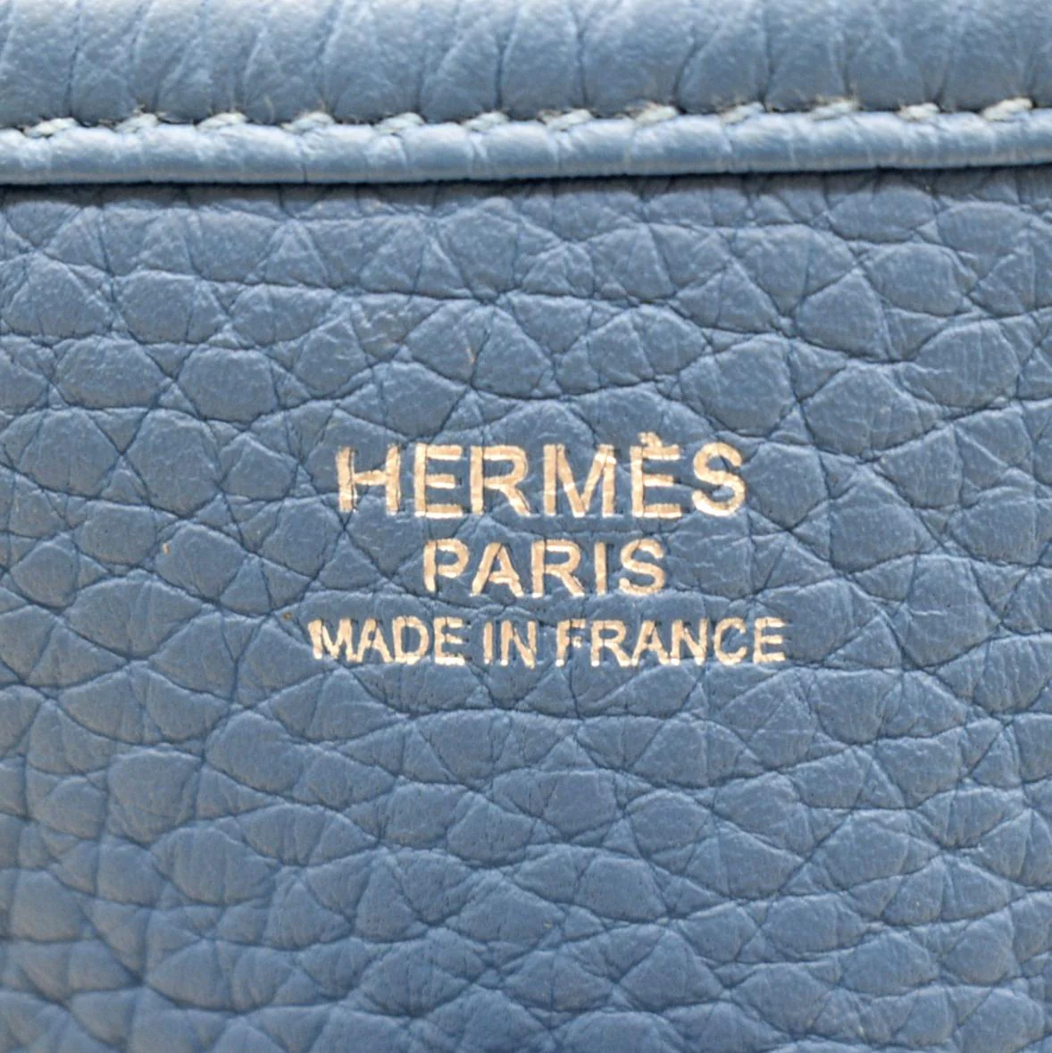 HERMES Evelyne PM Taurillon Clemence Crossbody Bag Blue - Image 16