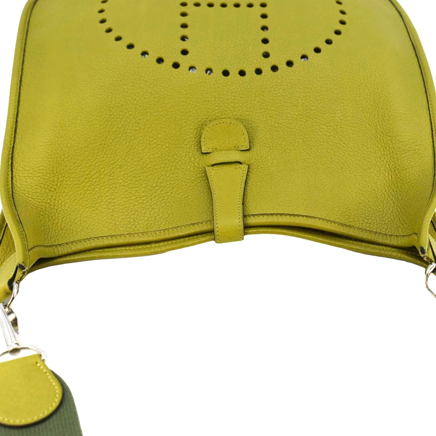 HERMES Evelyne Clemence I GM Leather Crossbody Bag Lime - Image 4