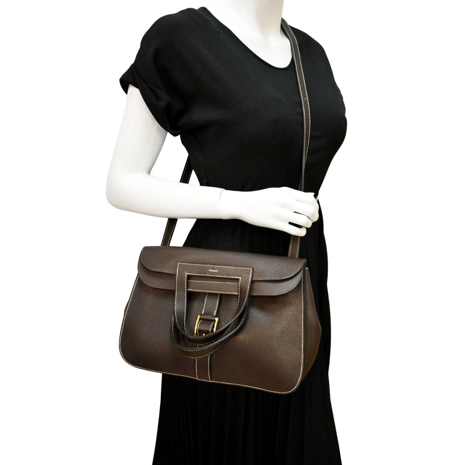 HERMES Halzan 31 Clemence Leather Crossbody Bag Etoupe - Image 3