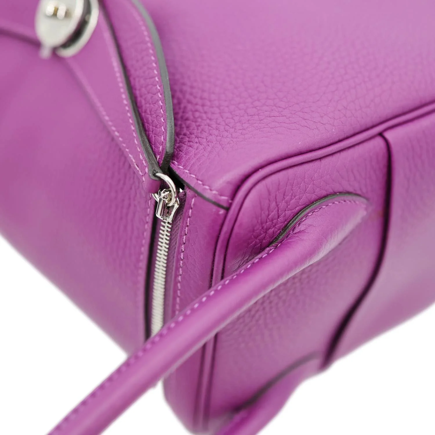 HERMES Lindy 26 Taurillon Clemence Leather Shoulder Bag Purple - Image 7