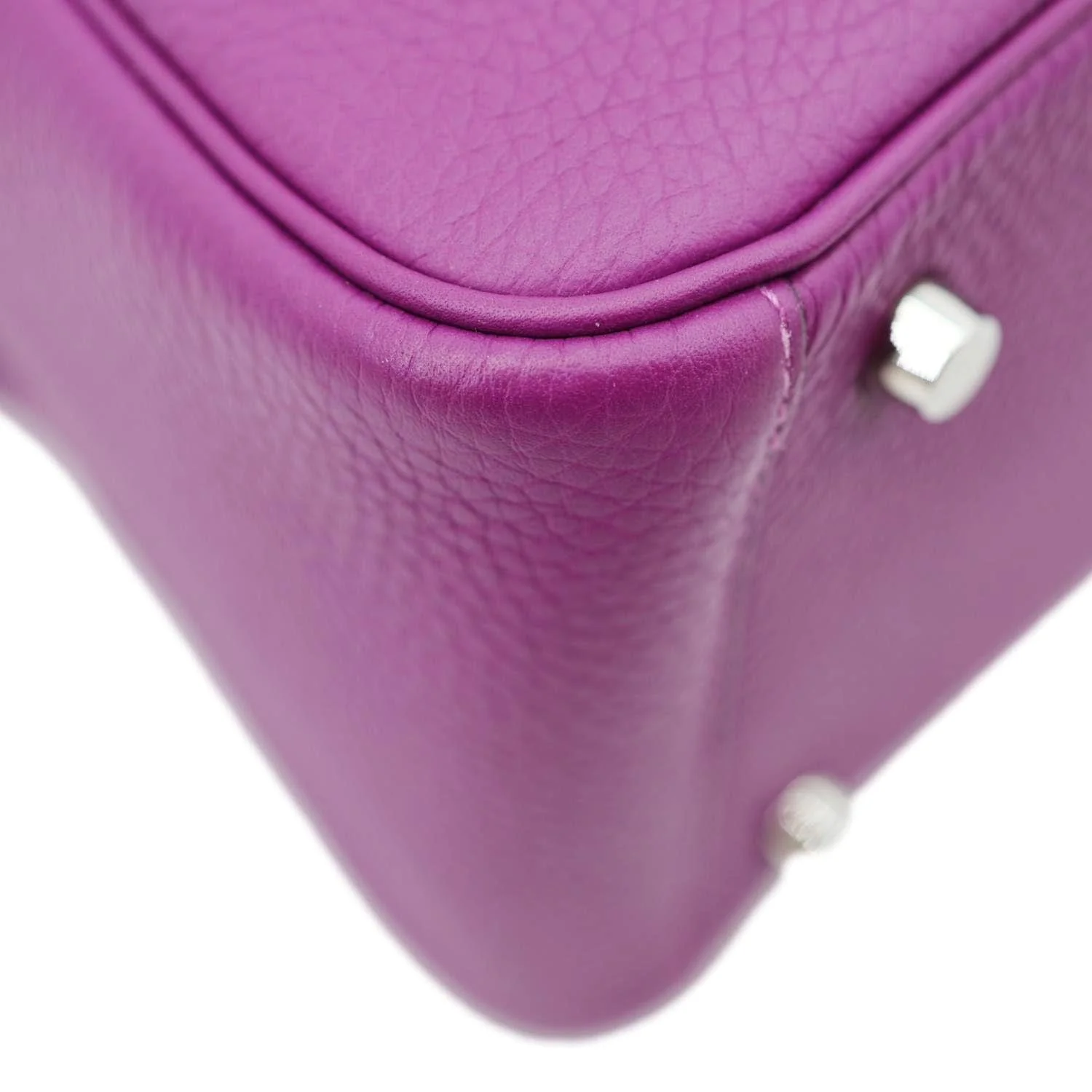HERMES Lindy 26 Taurillon Clemence Leather Shoulder Bag Purple - Image 9
