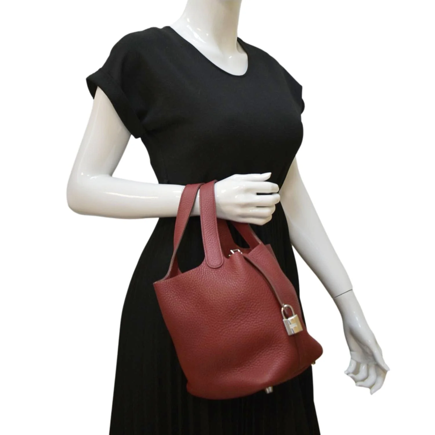 HERMES Picotin Lock 18 Taurillon Clemence Leather Hobo Bag Burgundy - Image 2
