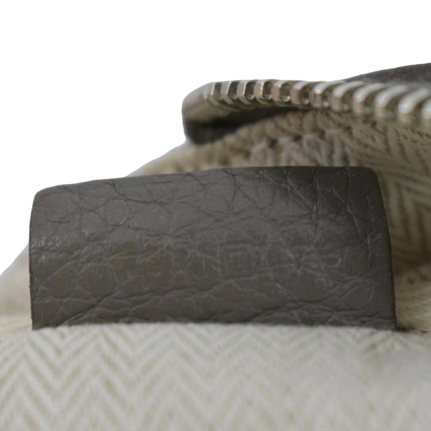 HERMES Victoria II Taurillon Clemence Leather Shoulder Bag Taupe - Image 14