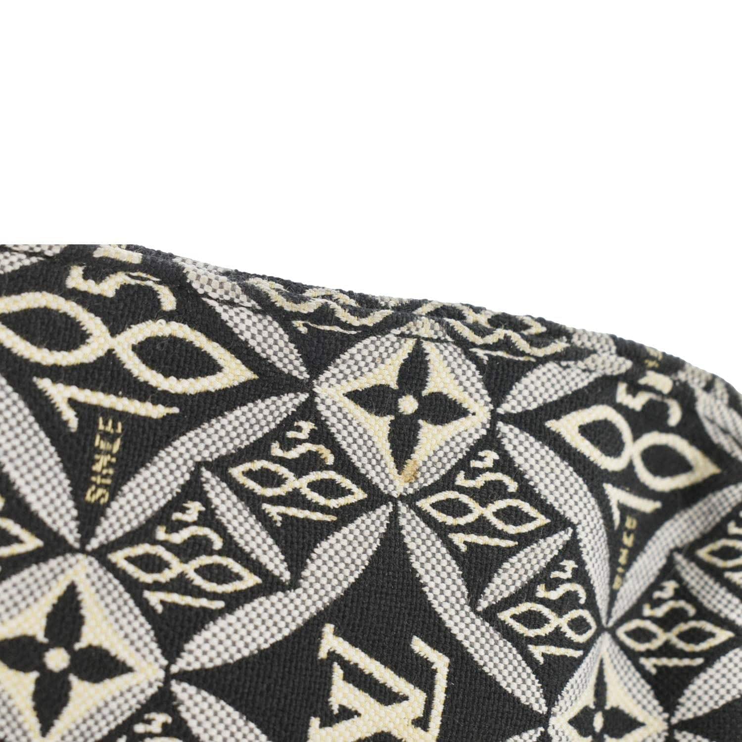 LOUIS VUITTON Onthego GM 1854 Jacquard Tote Bag Grey - Image 13