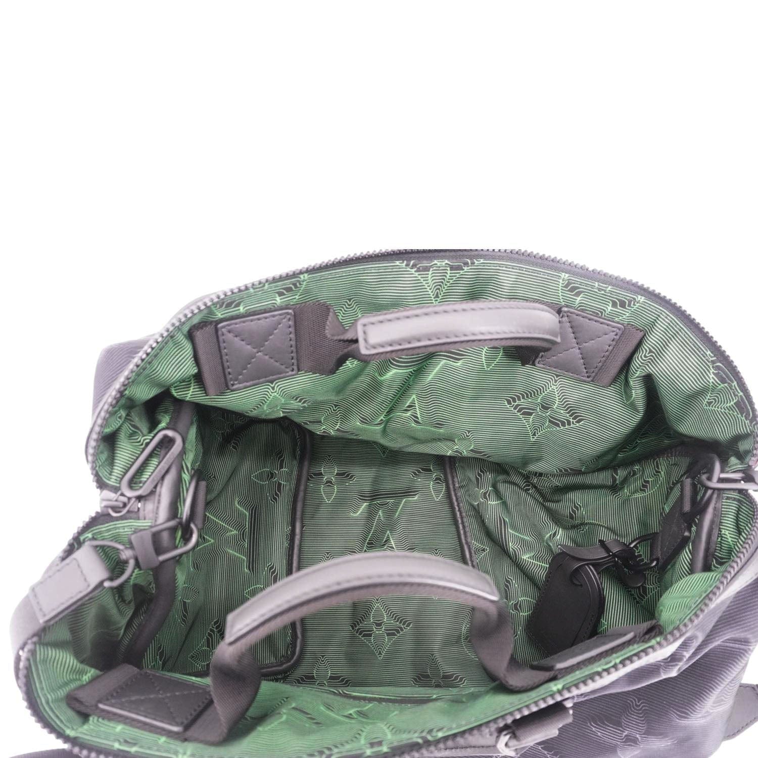 LOUIS VUITTON Keepall 50 Bandouliere 2054 3D Reversible Nylon Travel Bag Green - Image 15