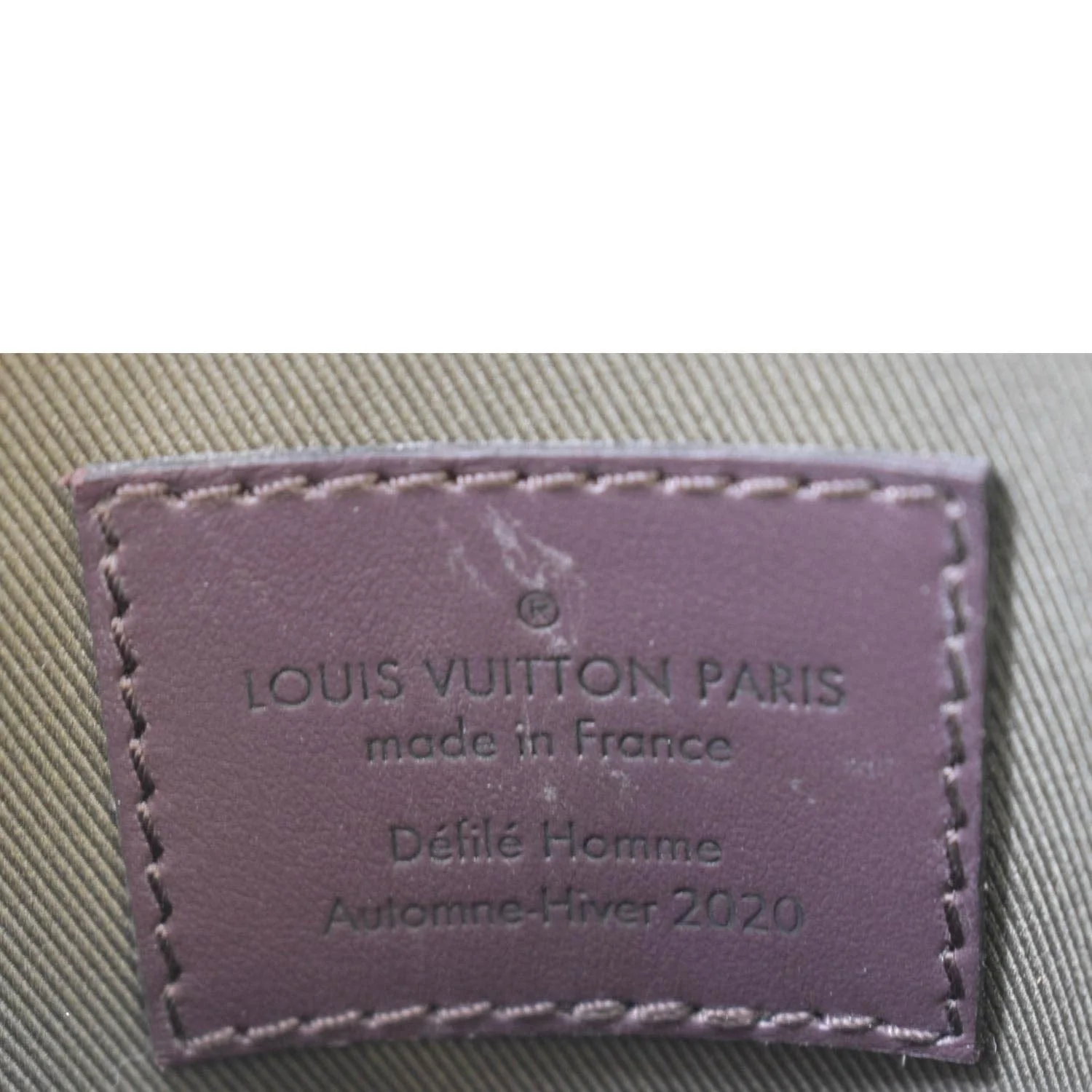 LOUIS VUITTON Avenue Sling Patchwork Monogram Eclipse Crossbody Bag Grey - Image 11