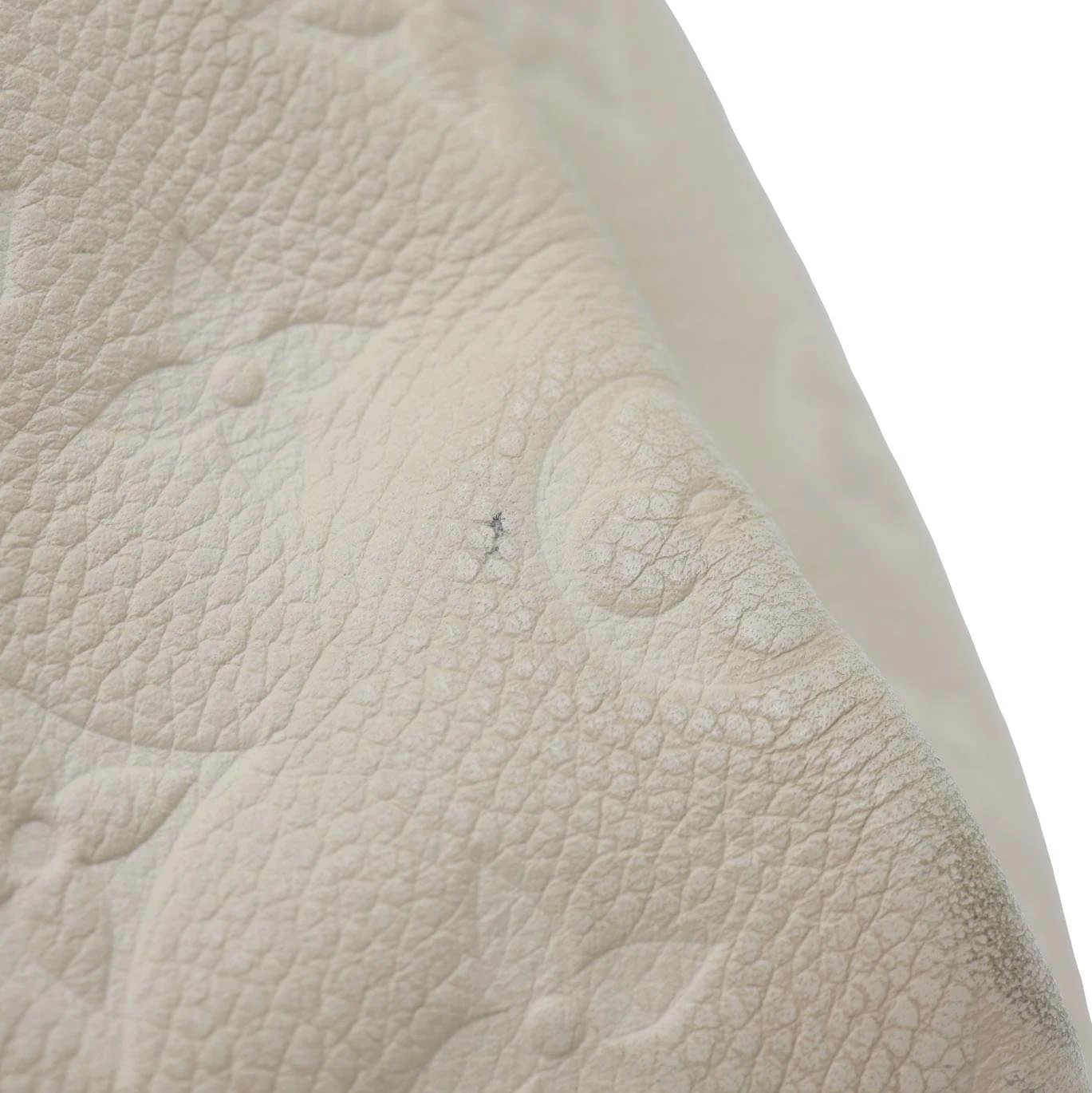 LOUIS VUITTON Artsy MM Monogram Empreinte Leather Hobo Bag Off White - Image 10