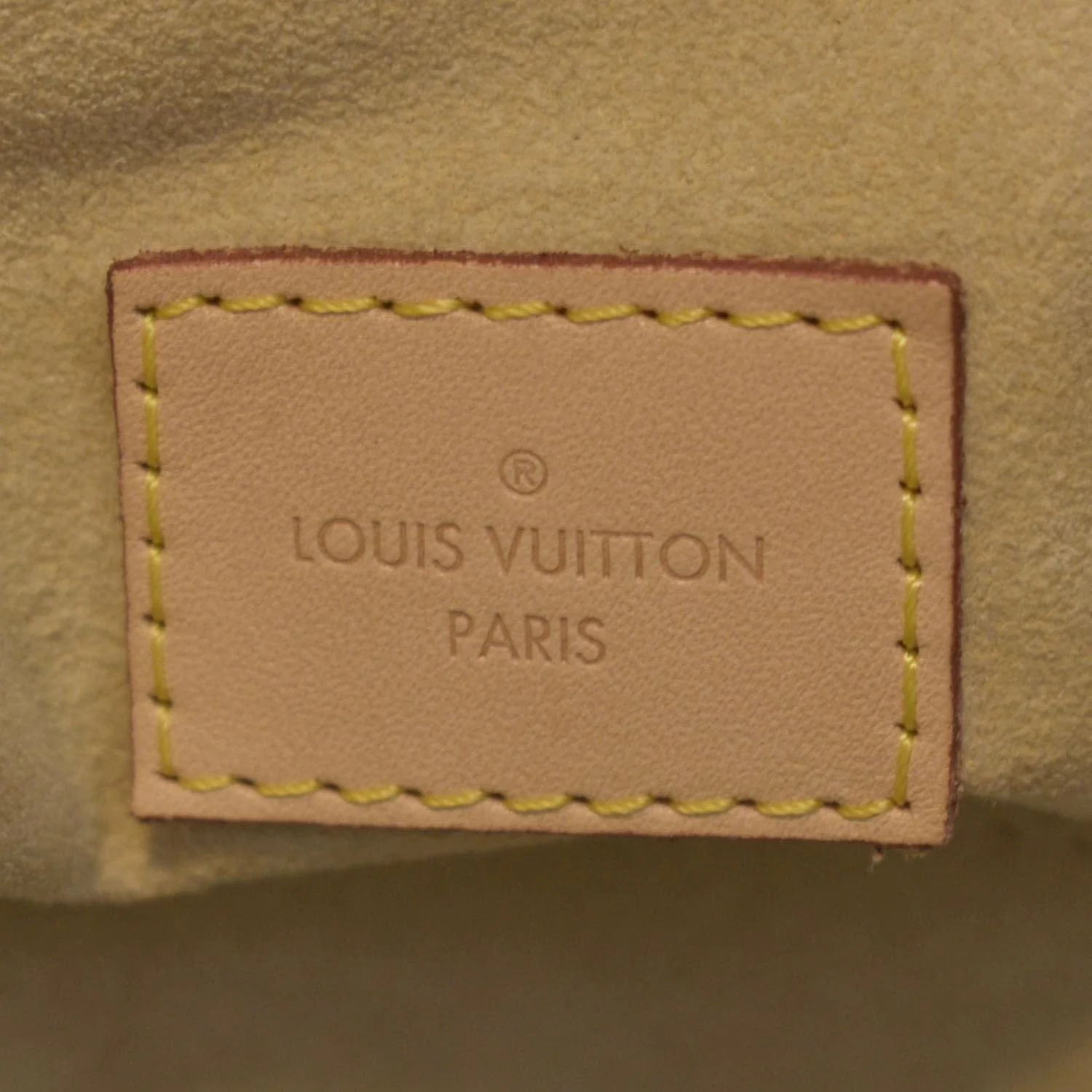 LOUIS VUITTON Artsy MM Monogram Canvas Hobo Bag Brown - Image 14