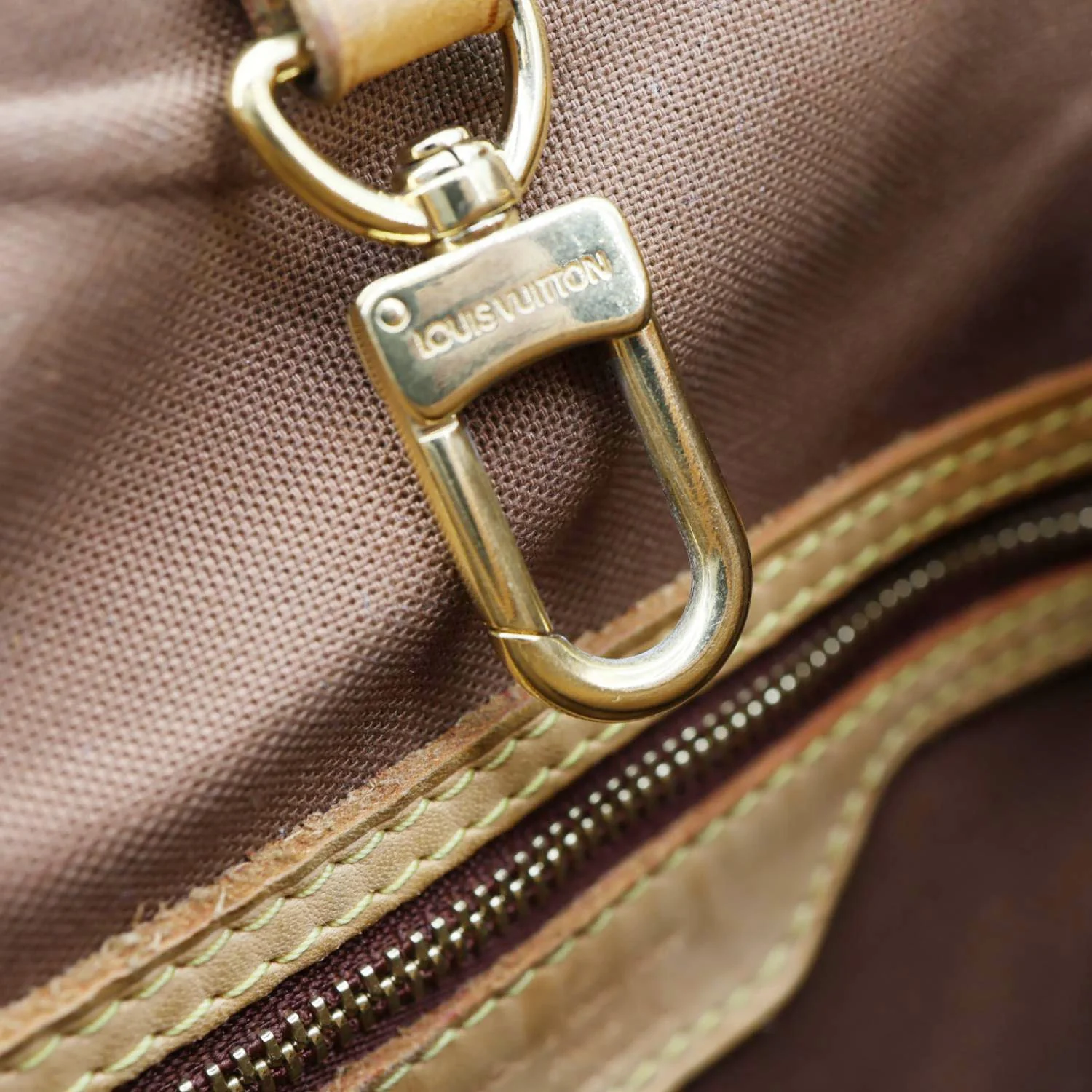 LOUIS VUITTON Batignolles Vertical Monogram Canvas Tote Bag Brown - Image 16