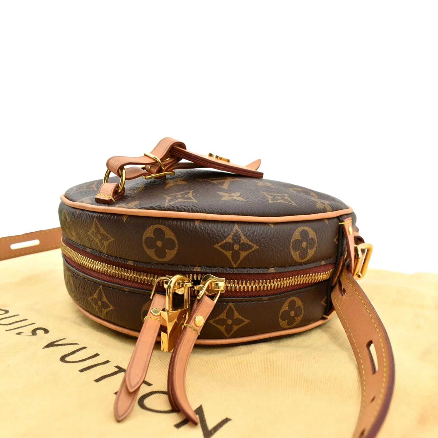 LOUIS VUITTON Boite Chapeau Souple MM Monogram Canvas Shoulder Bag Brown - Image 6