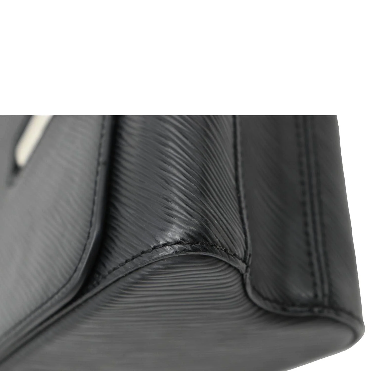 LOUIS VUITTON Twist MM Braided Handle Epi Leather Shoulder Bag Black - Image 12
