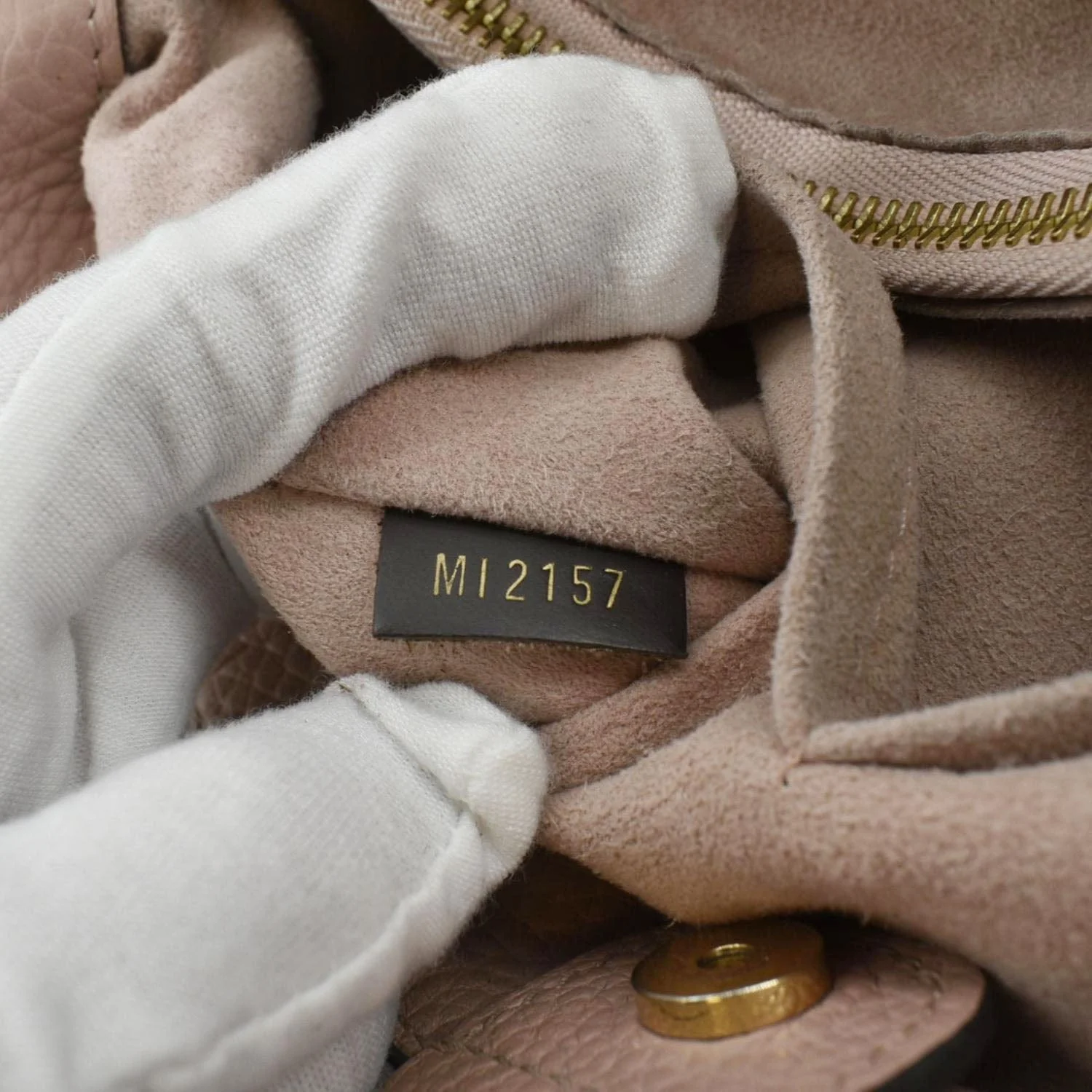 LOUIS VUITTON Brittany Damier Ebene Shoulder Bag Rose Ballerine - Image 11